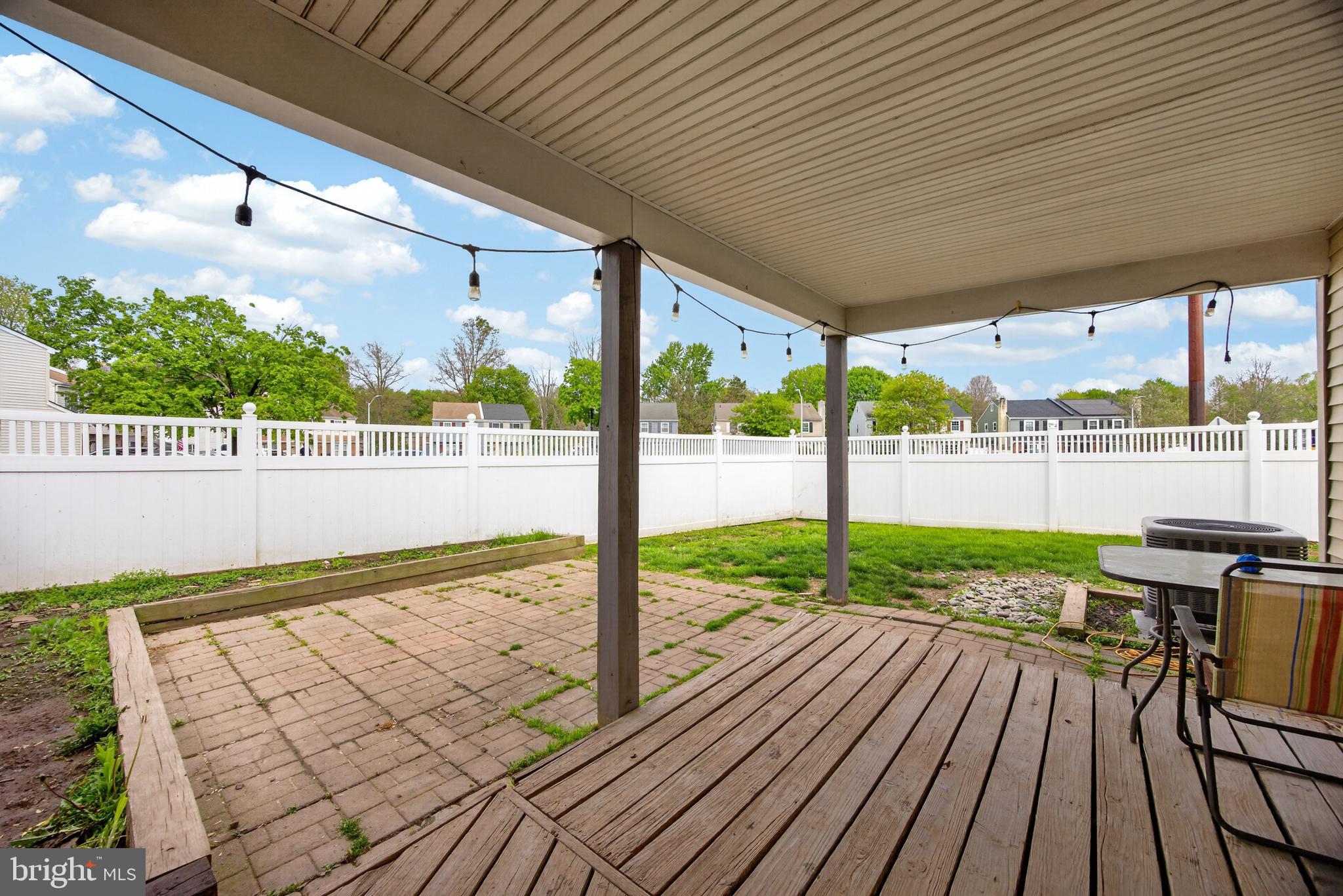 CEDAR GROVE ESTS - Residential