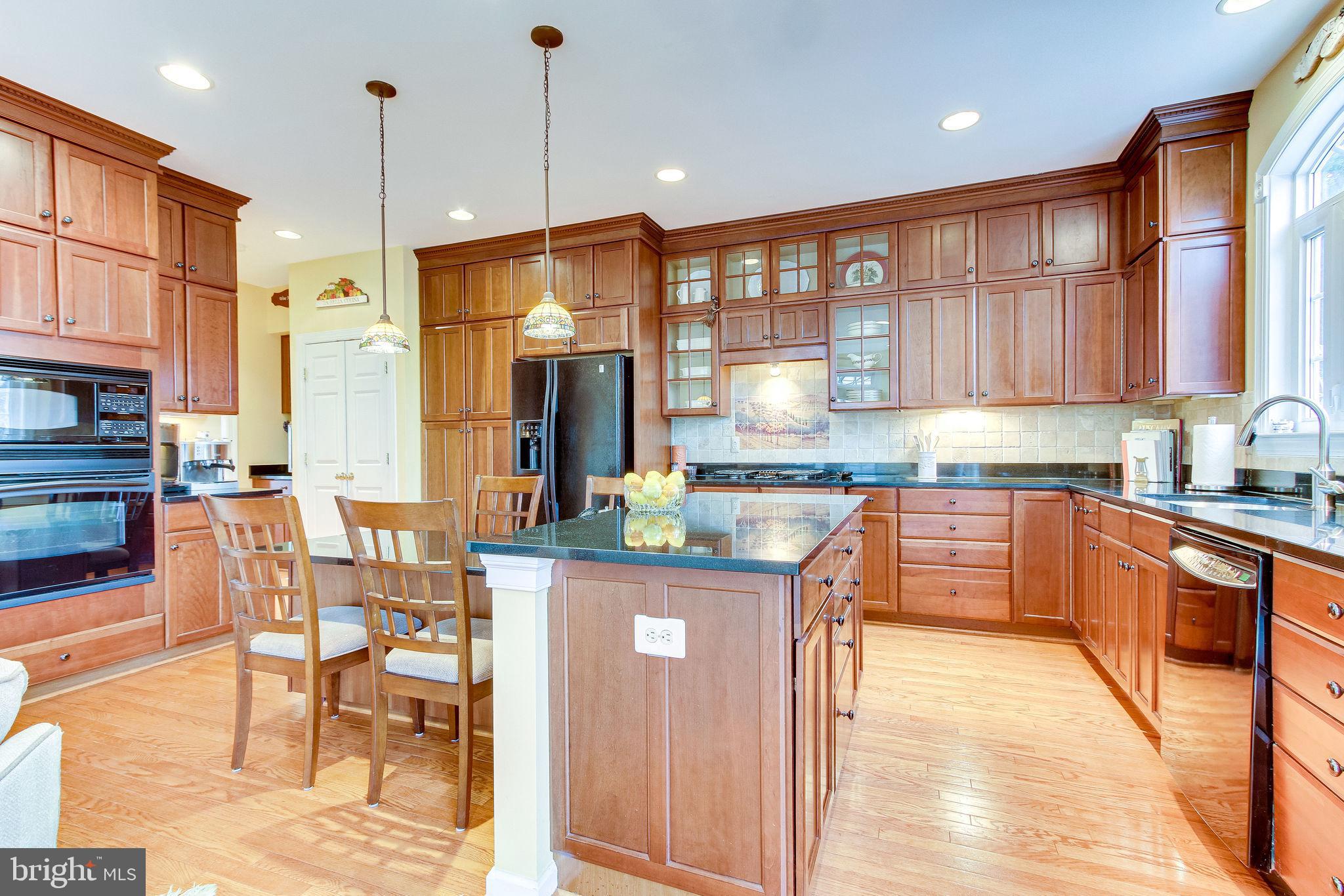 ASPEN HILL - Residential