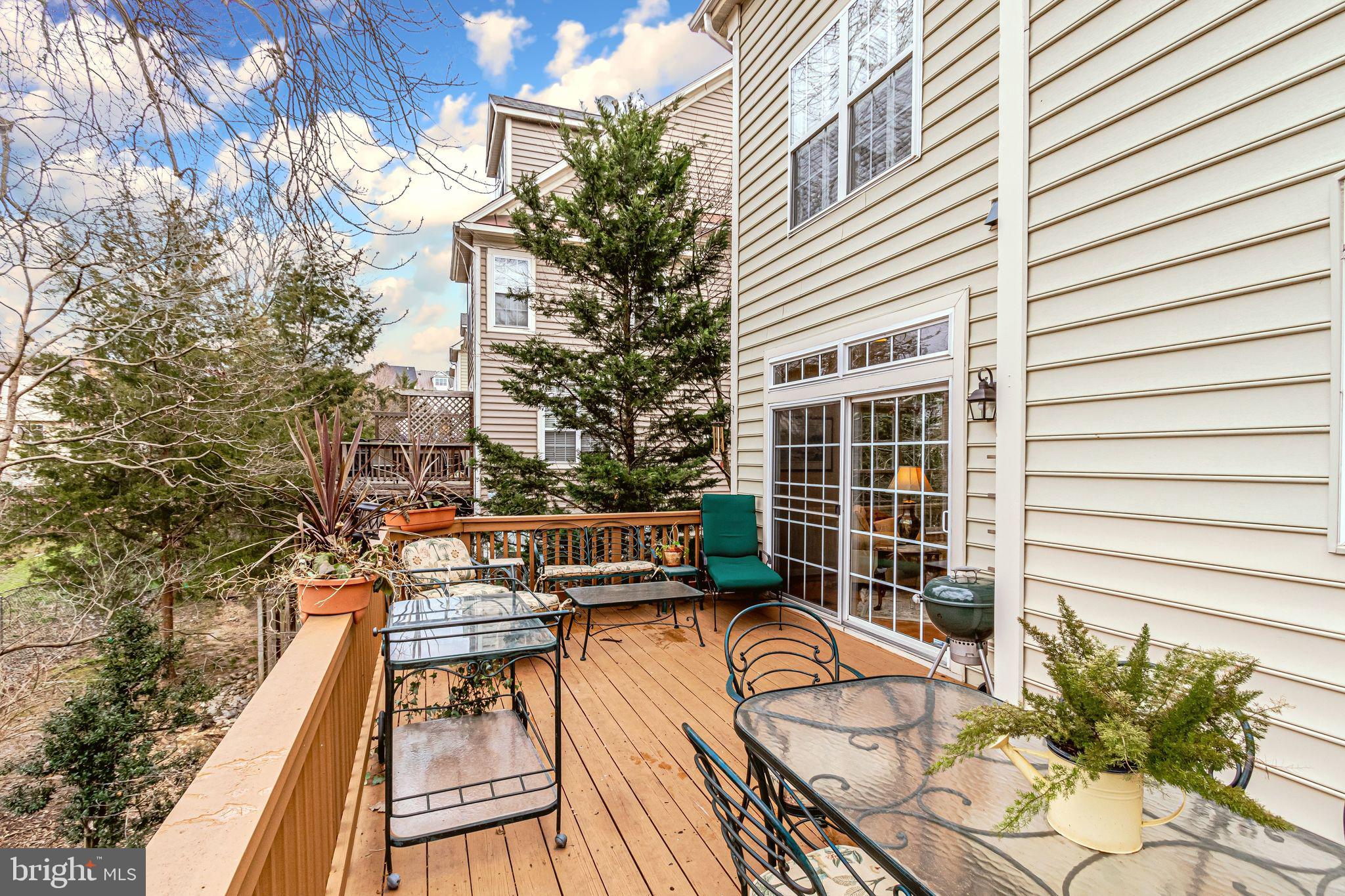 ASPEN HILL - Residential