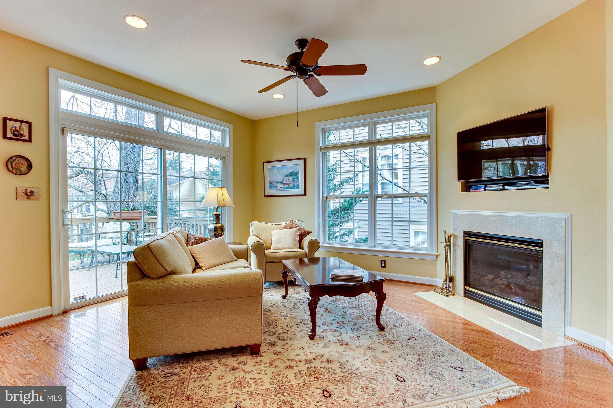 ASPEN HILL - Residential