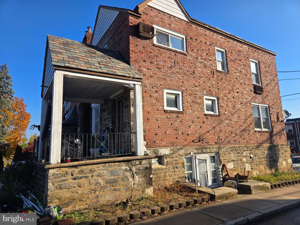 Photo of 201 Saint Laurence Road, UPPER DARBY, PA 19082 (MLS # PADE2104584)