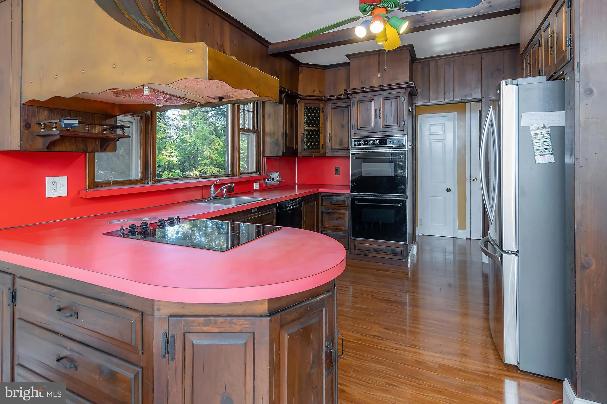 Woodbury, New Jersey 08096, United States, 5 Bedrooms Bedrooms, ,4 BathroomsBathrooms,Residential,Active,40605