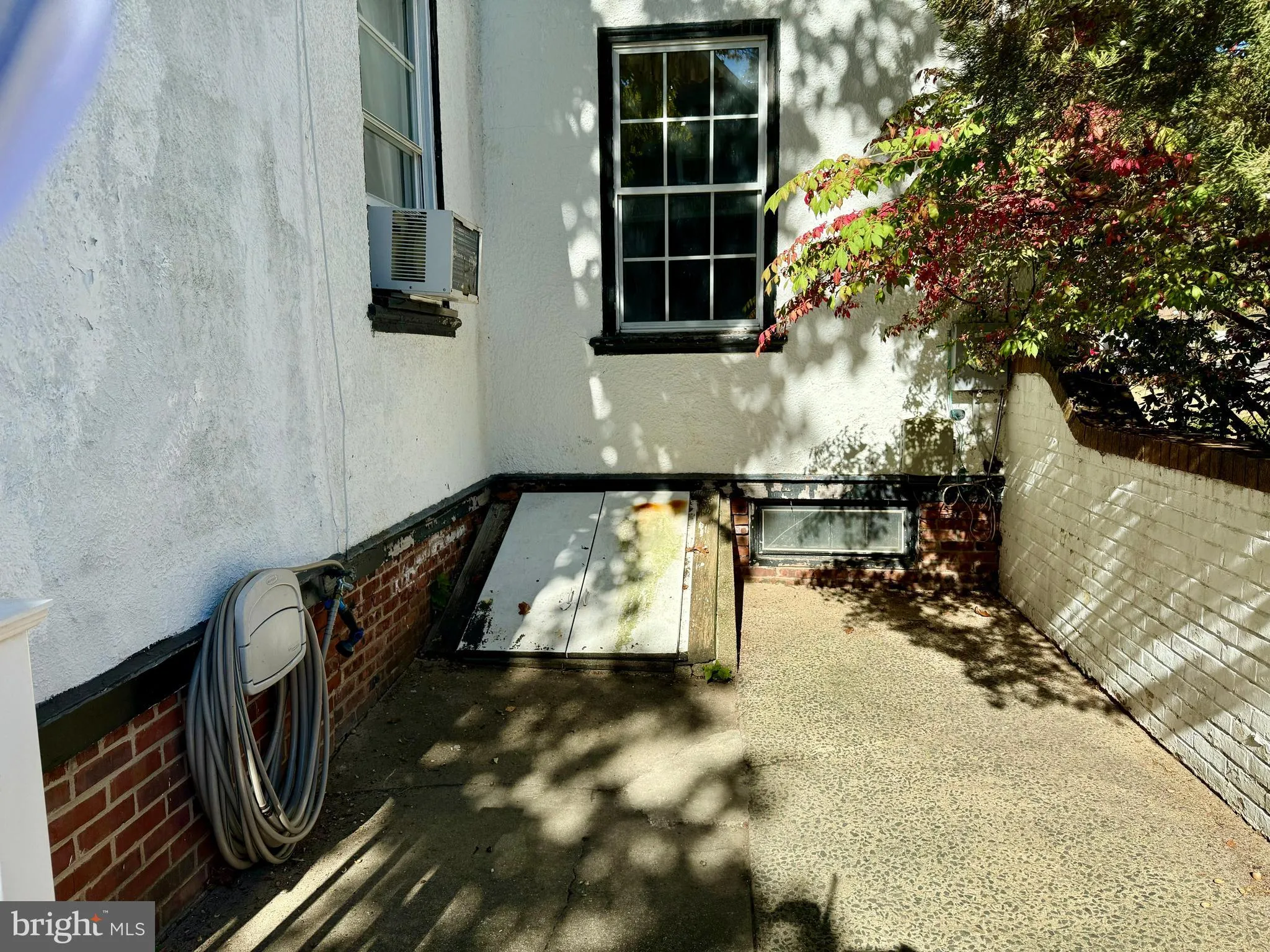 Woodbury, New Jersey 08096, United States, 5 Bedrooms Bedrooms, ,4 BathroomsBathrooms,Residential,Active,40605