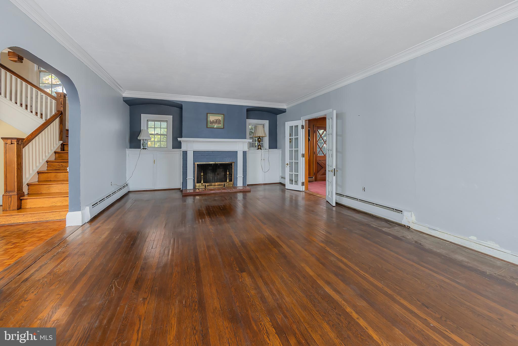 7 S CHILDS STREET