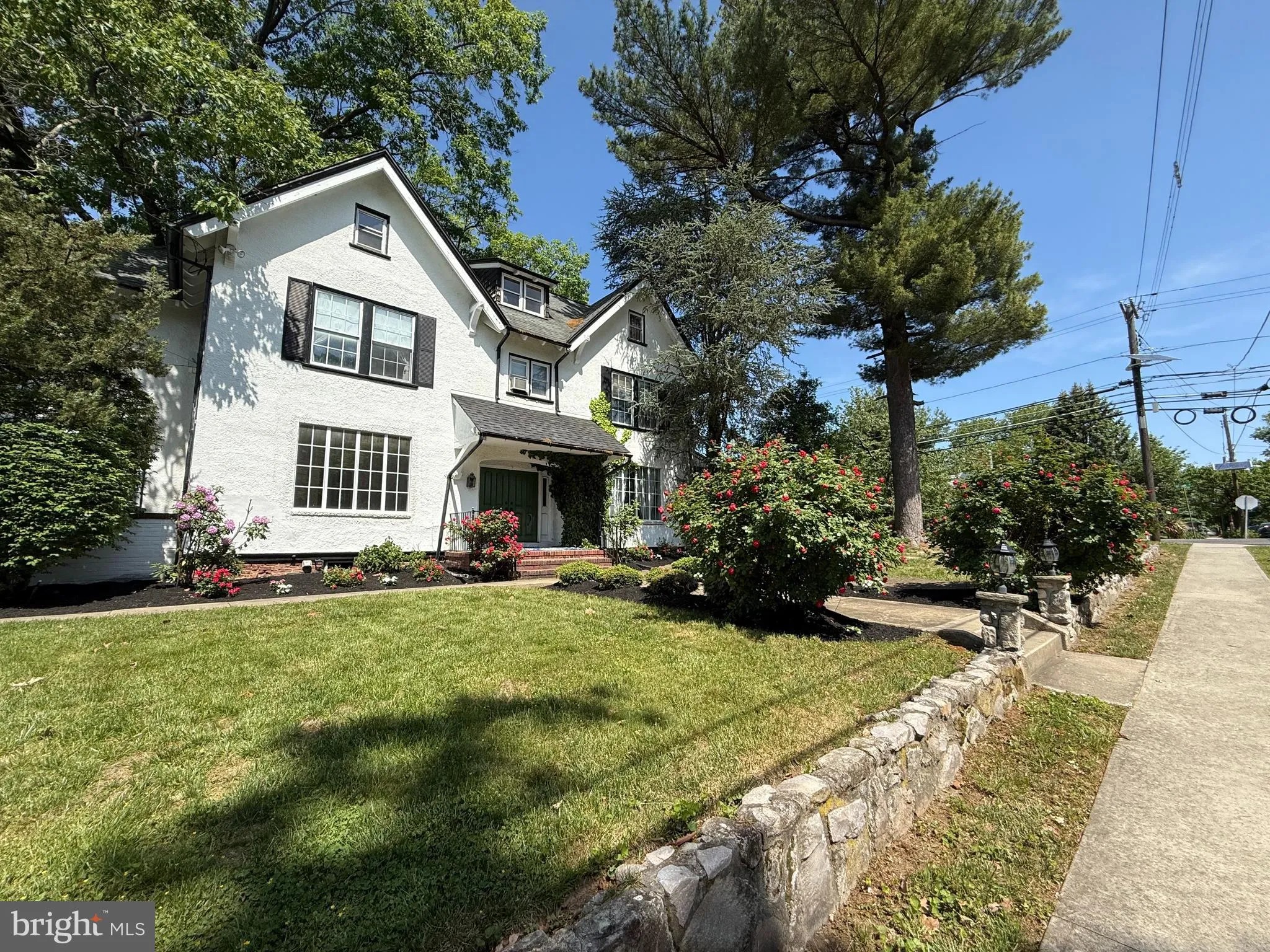 Woodbury, New Jersey 08096, United States, 5 Bedrooms Bedrooms, ,4 BathroomsBathrooms,Residential,Active,40605