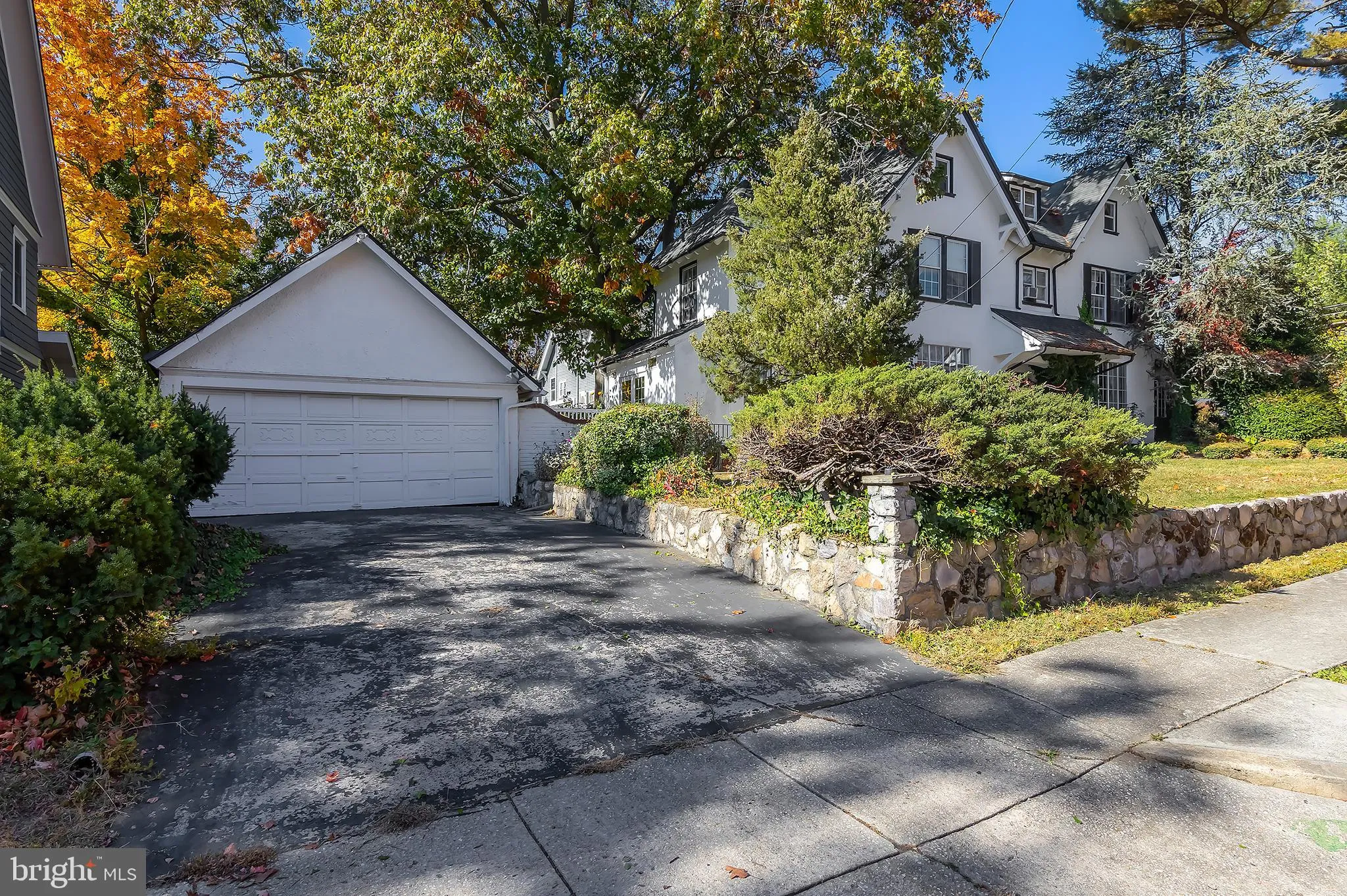 Woodbury, New Jersey 08096, United States, 5 Bedrooms Bedrooms, ,4 BathroomsBathrooms,Residential,Active,40605