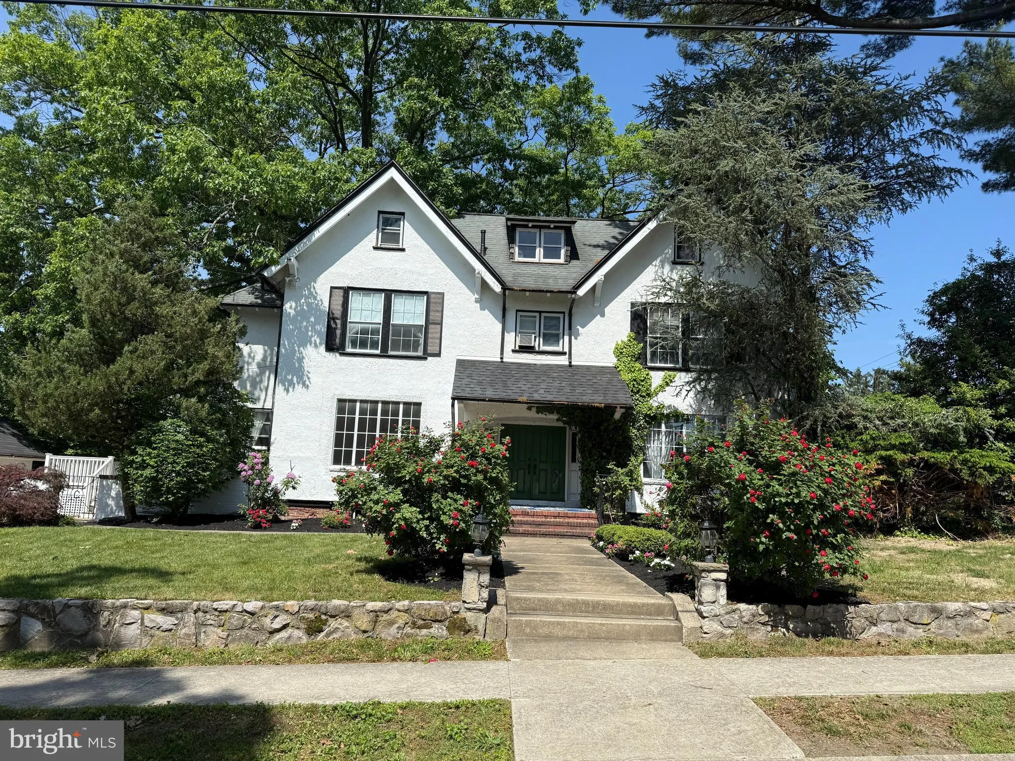 Woodbury, New Jersey 08096, United States, 5 Bedrooms Bedrooms, ,4 BathroomsBathrooms,Residential,Active,40605