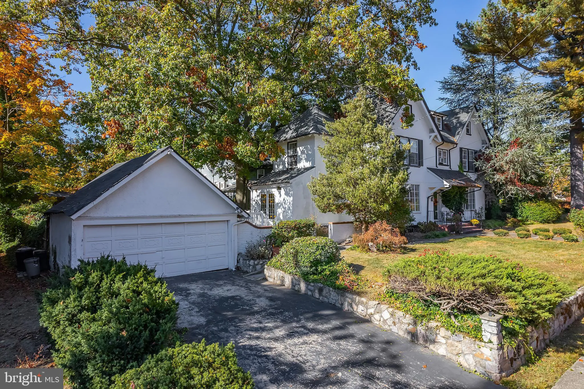 Woodbury, New Jersey 08096, United States, 5 Bedrooms Bedrooms, ,4 BathroomsBathrooms,Residential,Active,40605