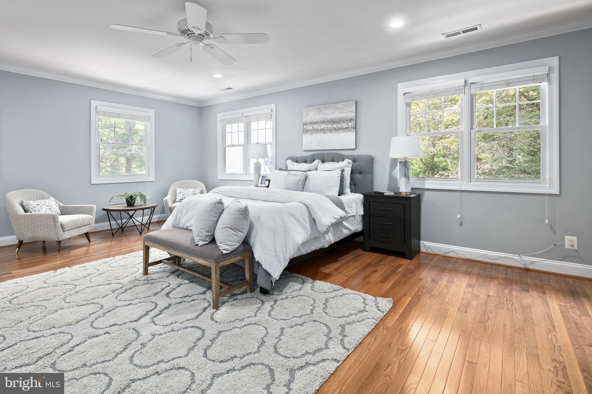 MAYWOOD - Residential