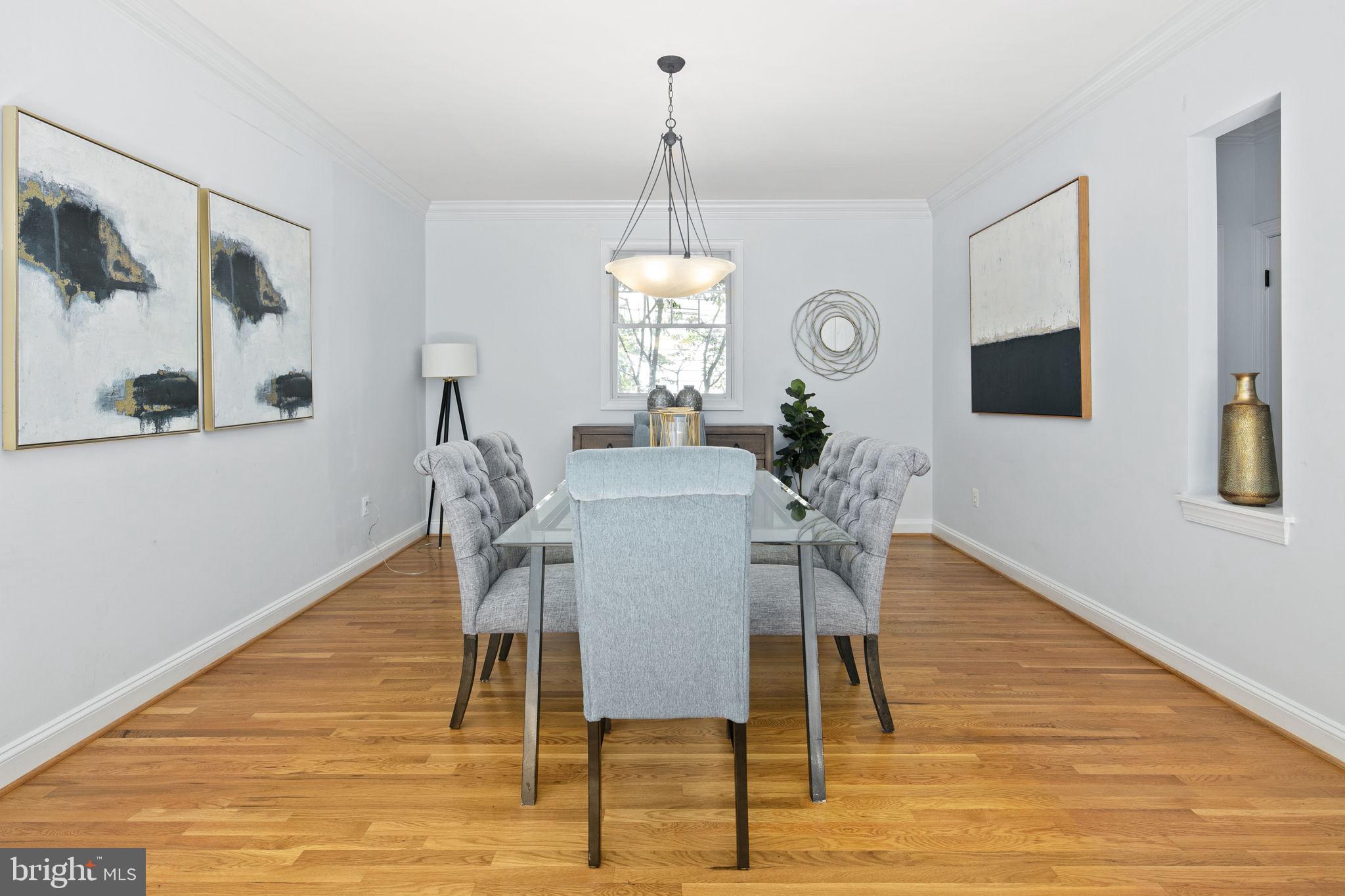 MAYWOOD - Residential