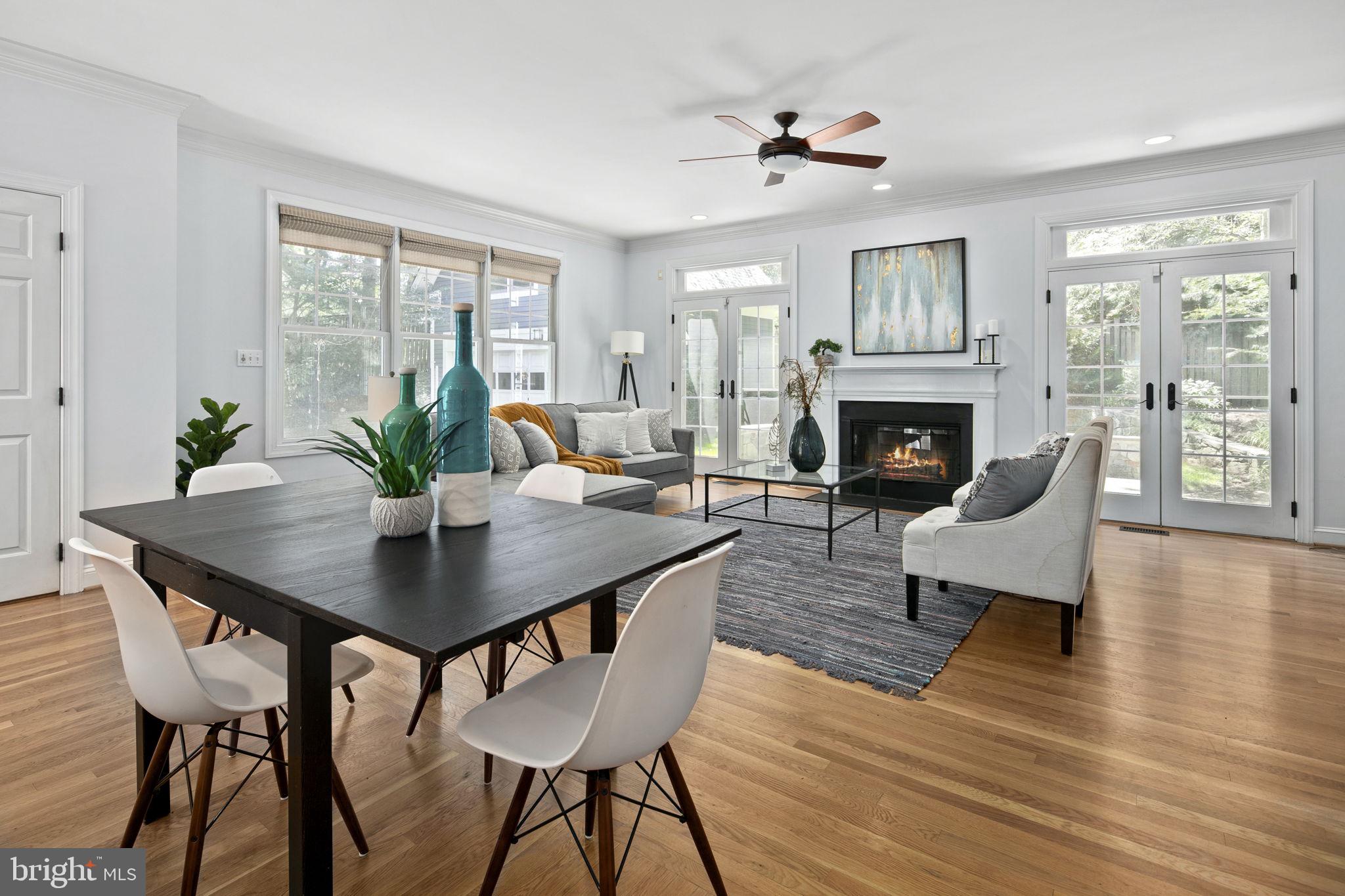 MAYWOOD - Residential