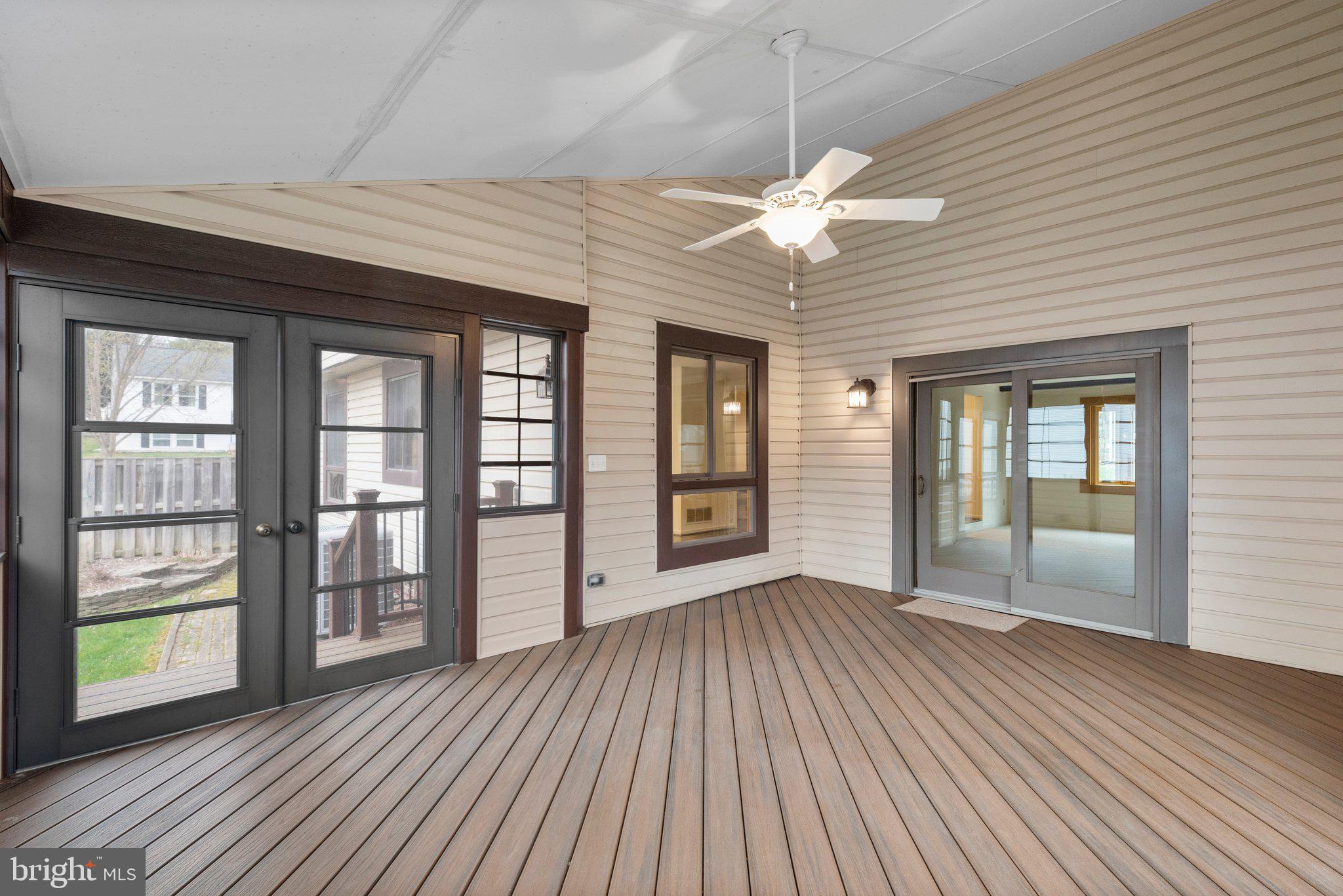 VILLAGE OF OWEN BROWN - Residential