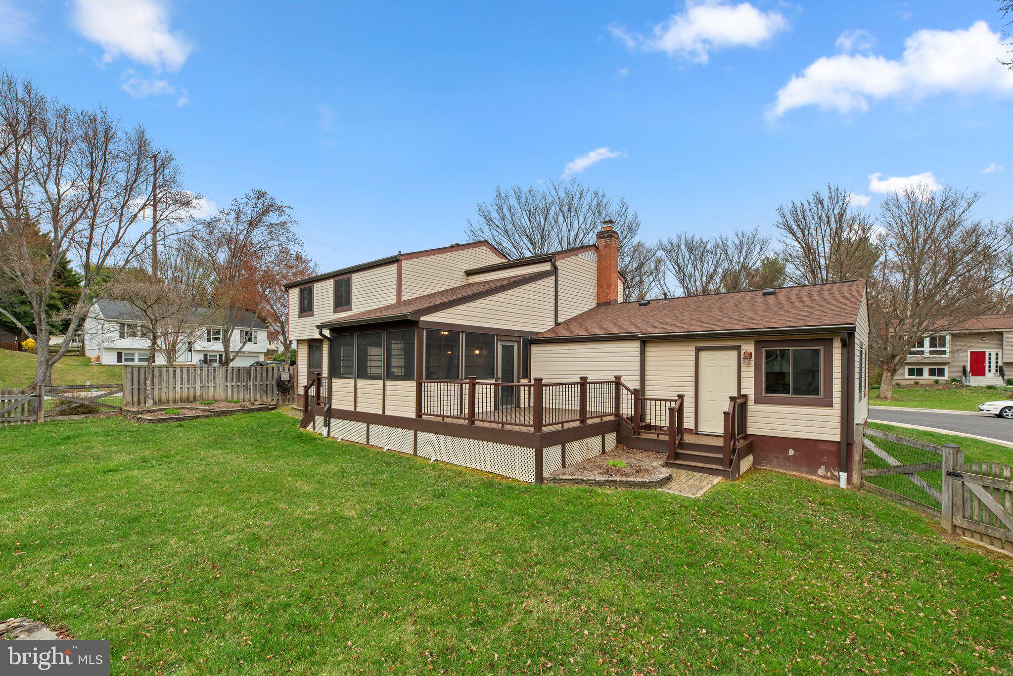 VILLAGE OF OWEN BROWN - Residential