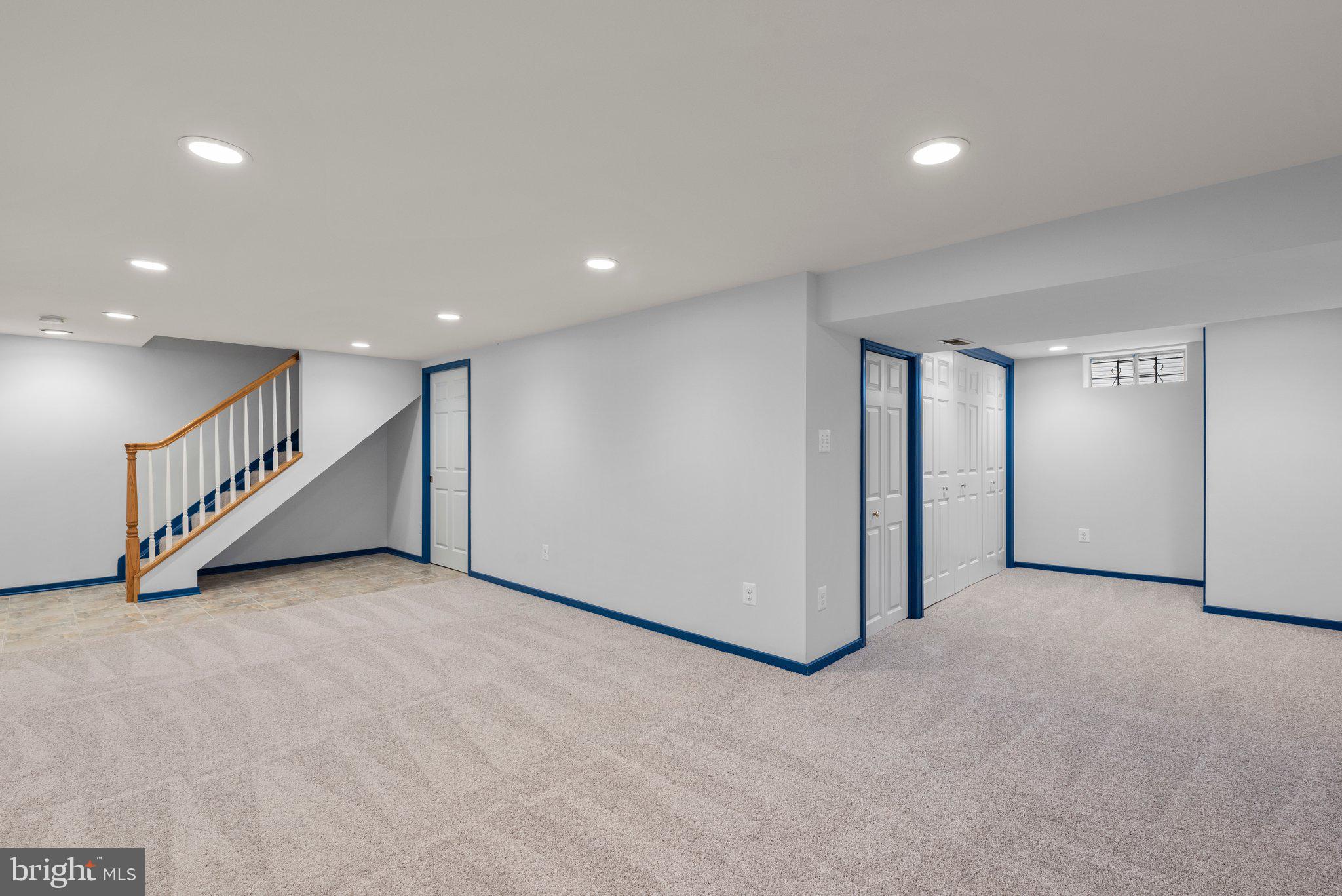 VILLAGE OF OWEN BROWN - Residential