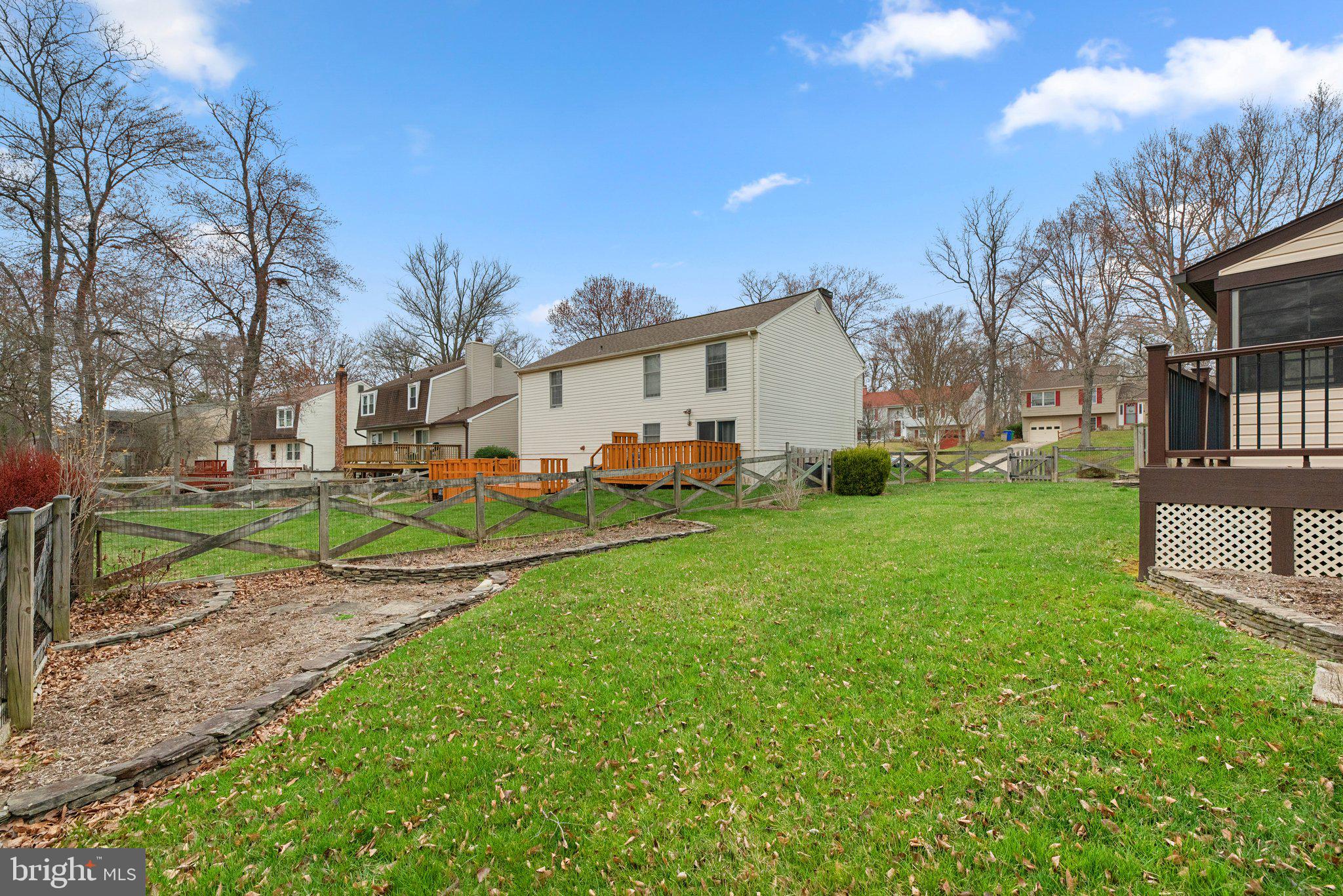 VILLAGE OF OWEN BROWN - Residential