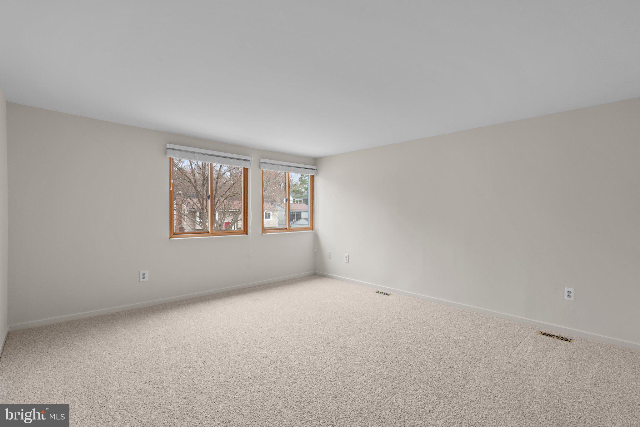 VILLAGE OF OWEN BROWN - Residential