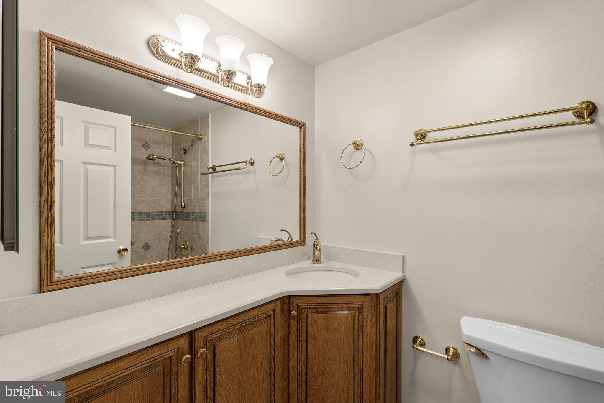 VILLAGE OF OWEN BROWN - Residential