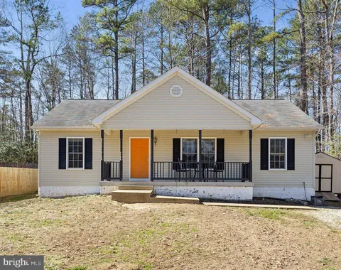 211 Norfolk Drive, Ruther Glen, VA MLS: VACV2007766