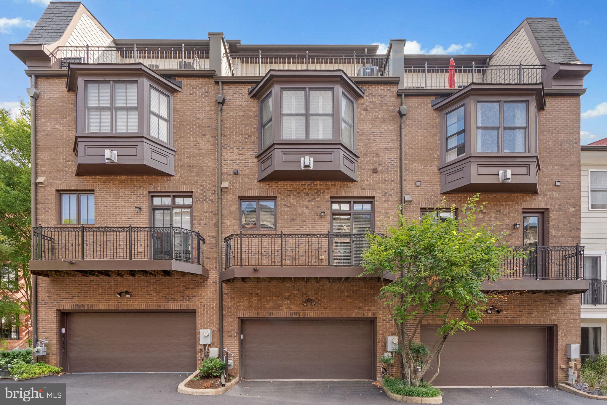 PARK POTOMAC - Residential