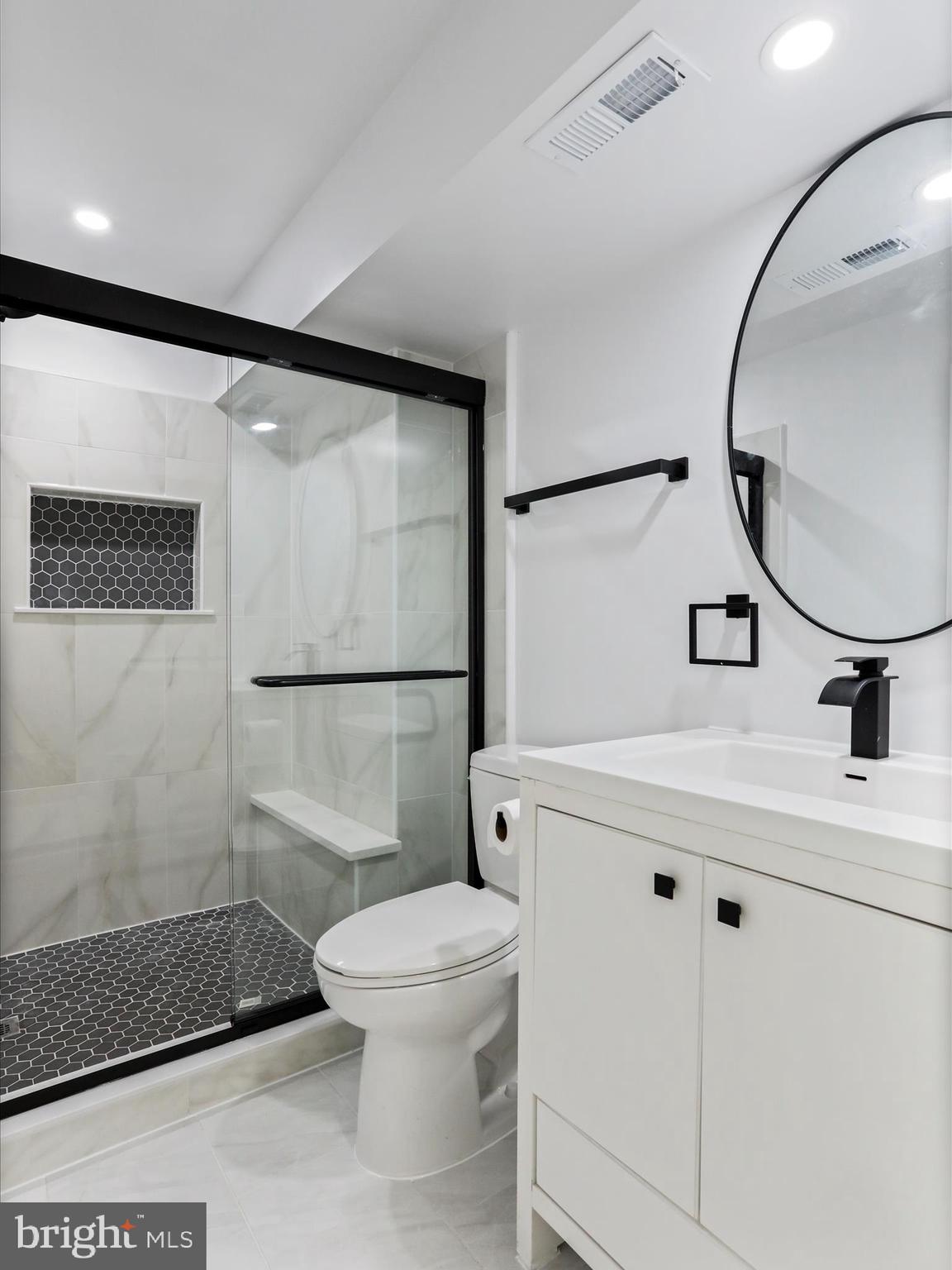 CHARLES TOWN - Residential