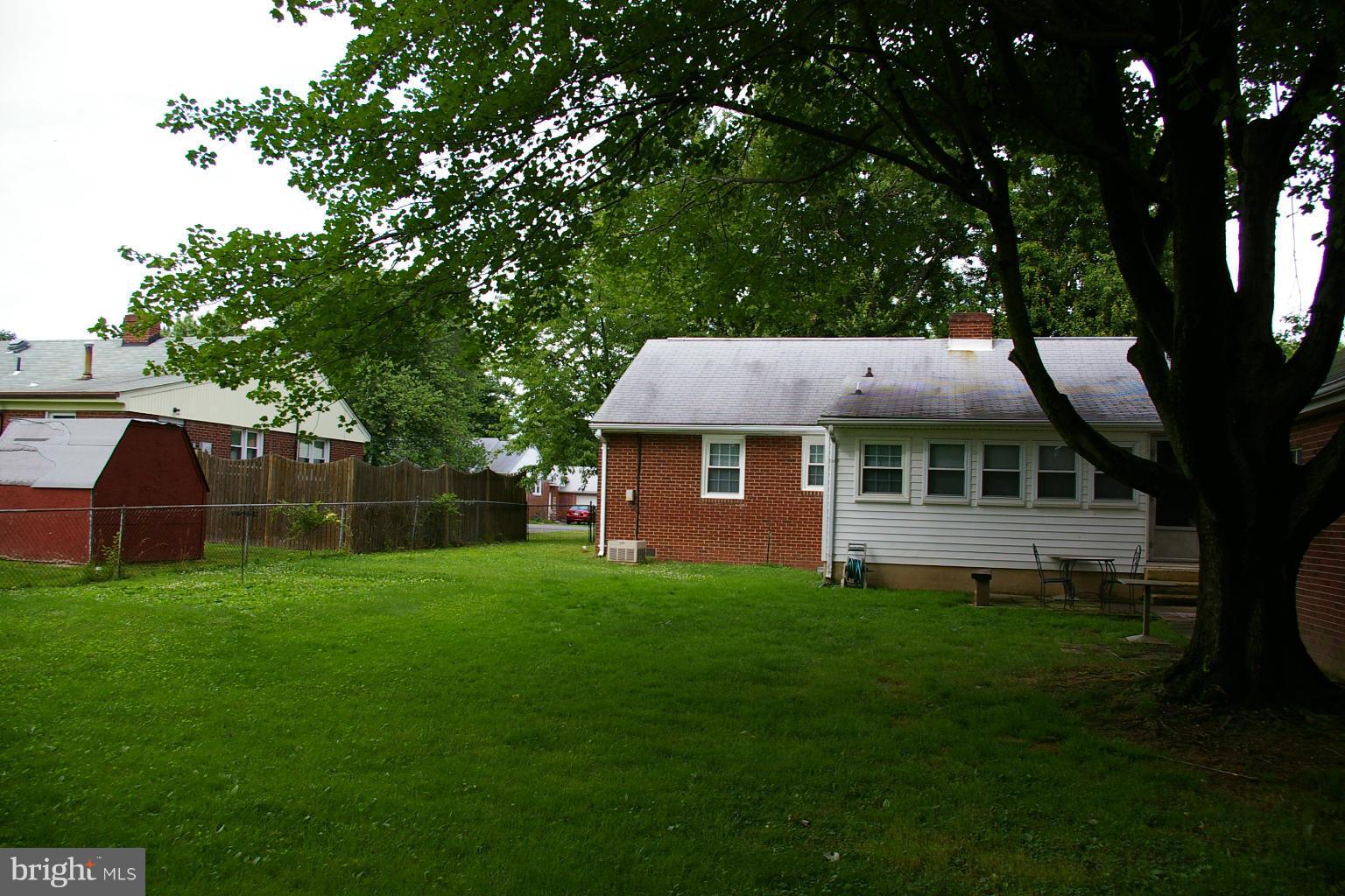 TUDOR HALL HOMES - Residential Lease