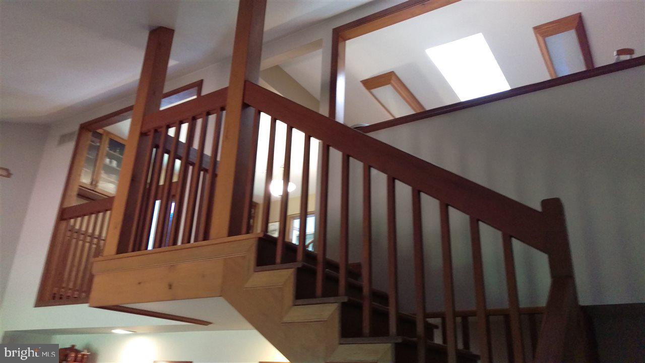 CREEKVIEW HEIGHTS - Residential