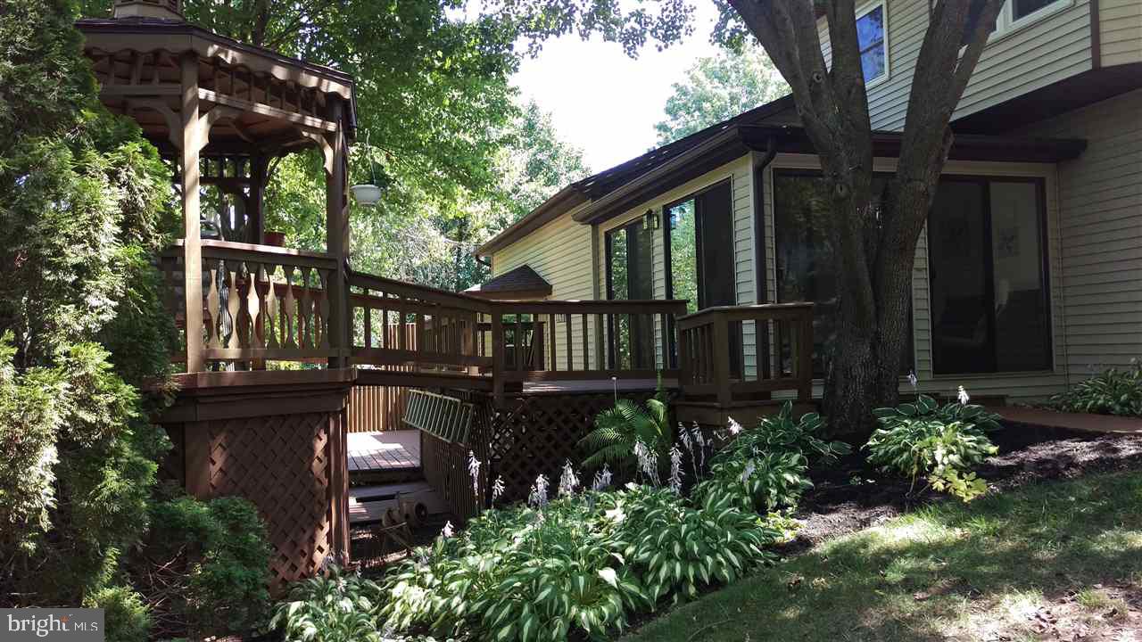 CREEKVIEW HEIGHTS - Residential