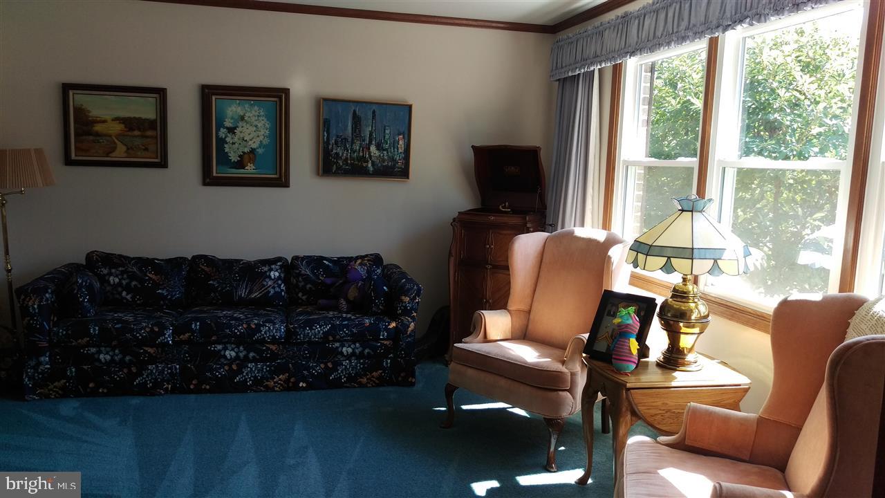 CREEKVIEW HEIGHTS - Residential