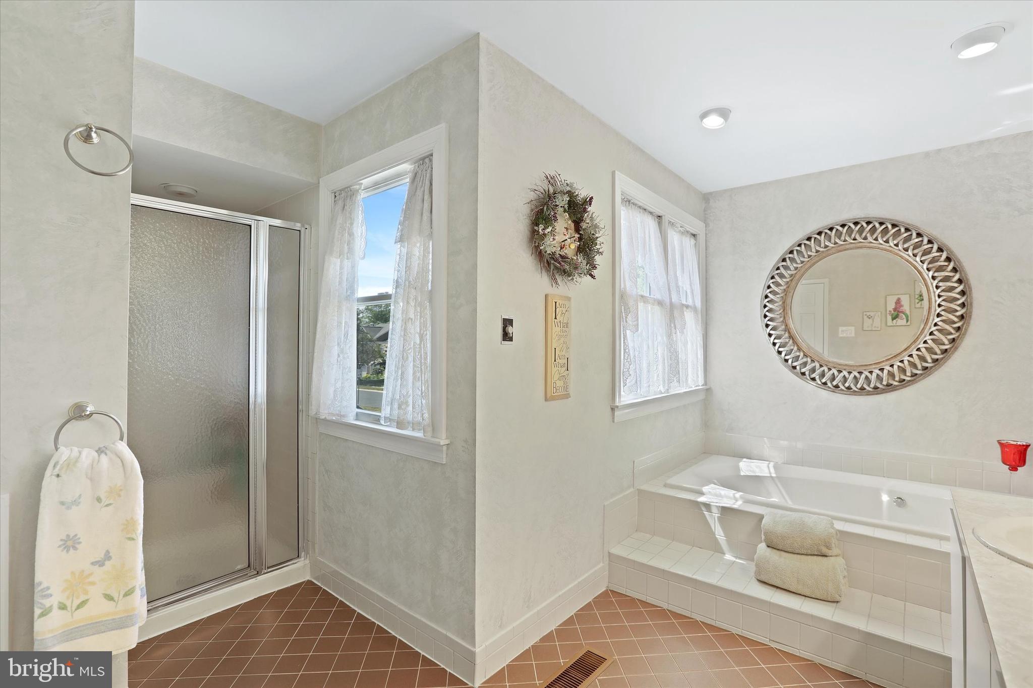 TANGLEWOOD - Residential