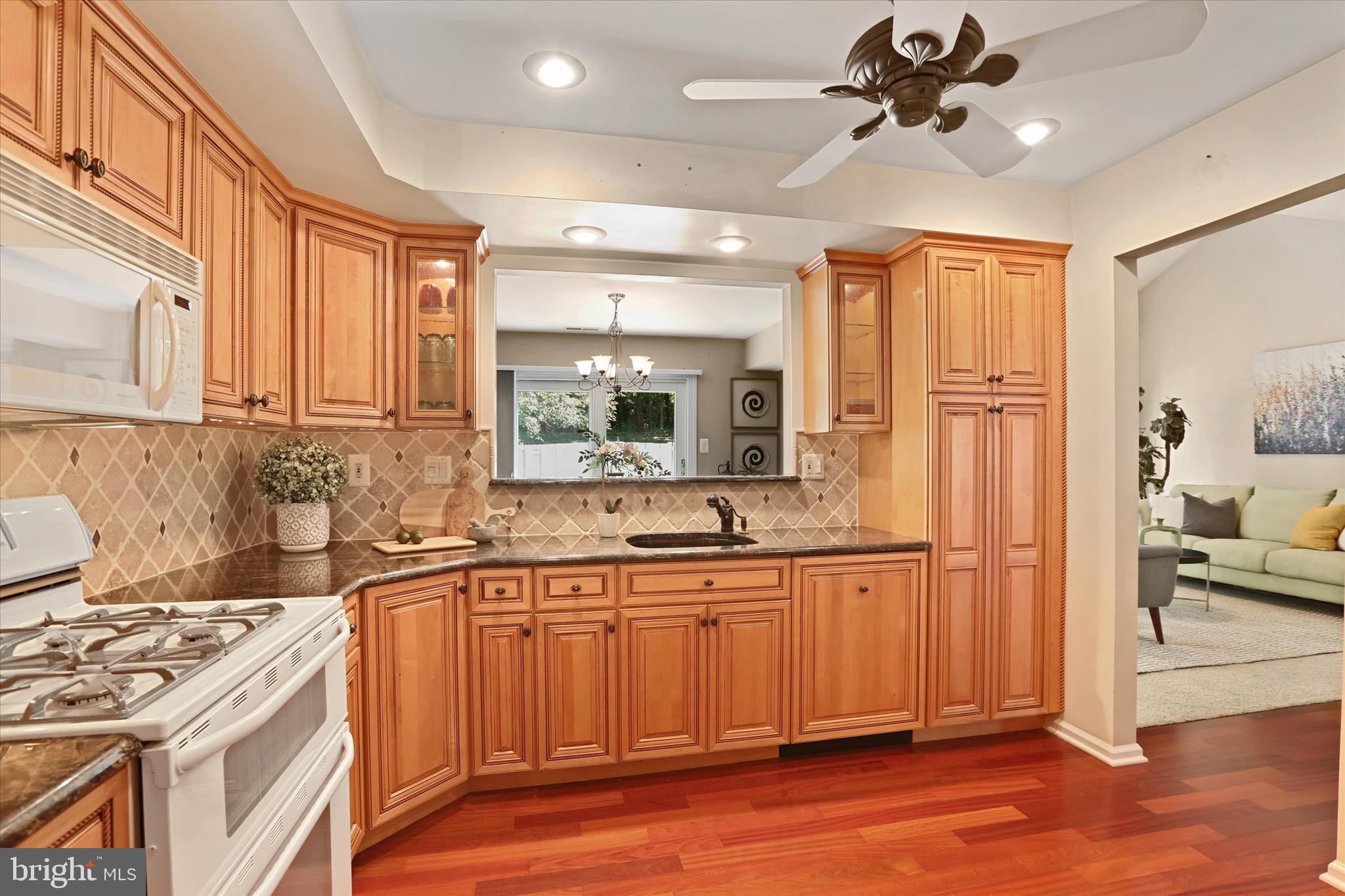 TANGLEWOOD - Residential