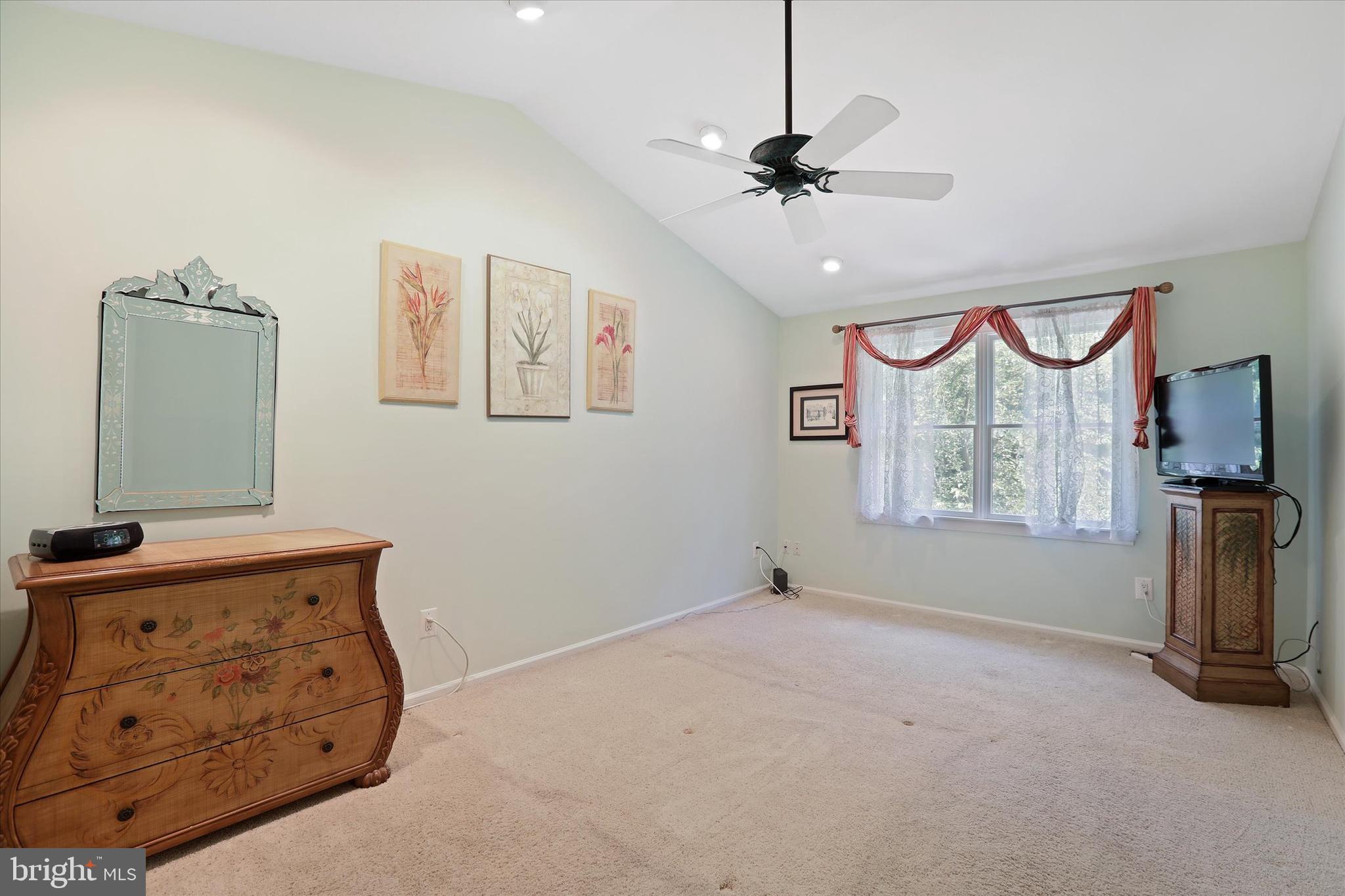 TANGLEWOOD - Residential