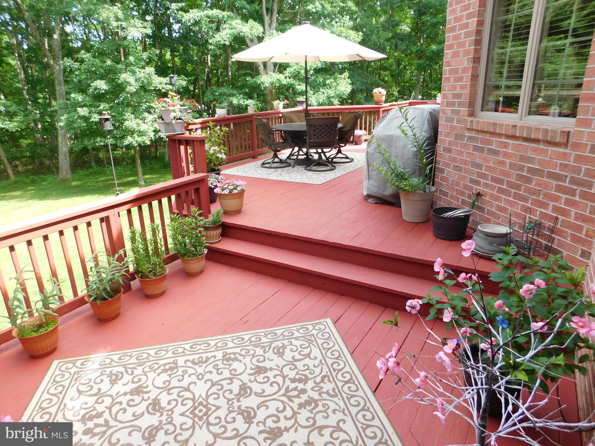 TIMBERLAKE ESTATEES - Residential