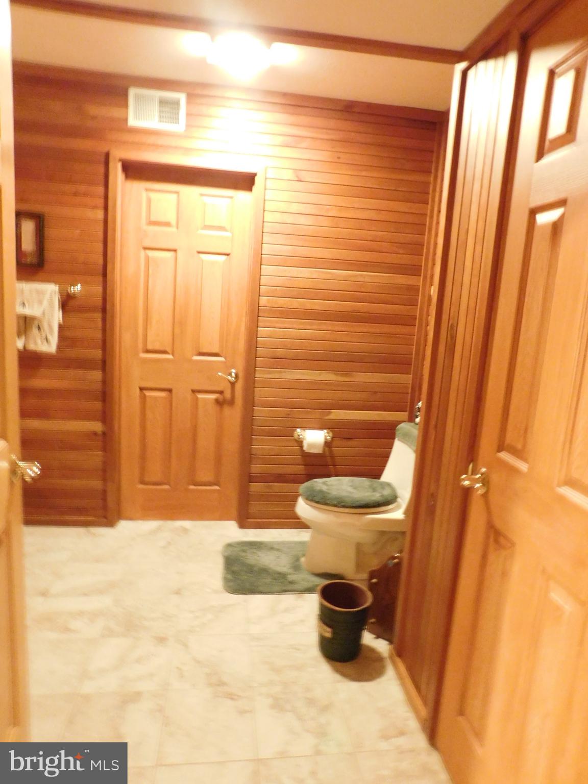 TIMBERLAKE ESTATEES - Residential