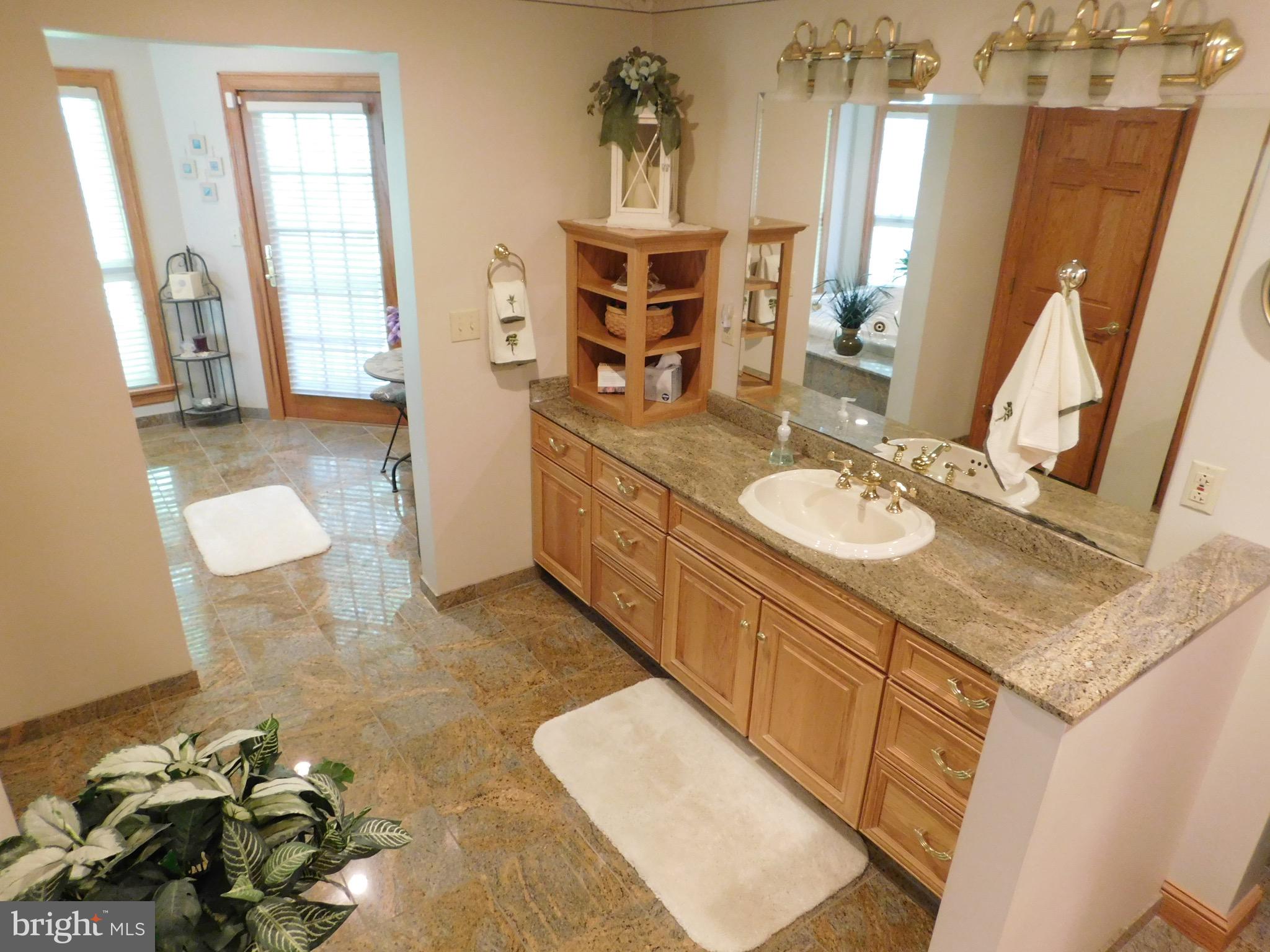 TIMBERLAKE ESTATEES - Residential