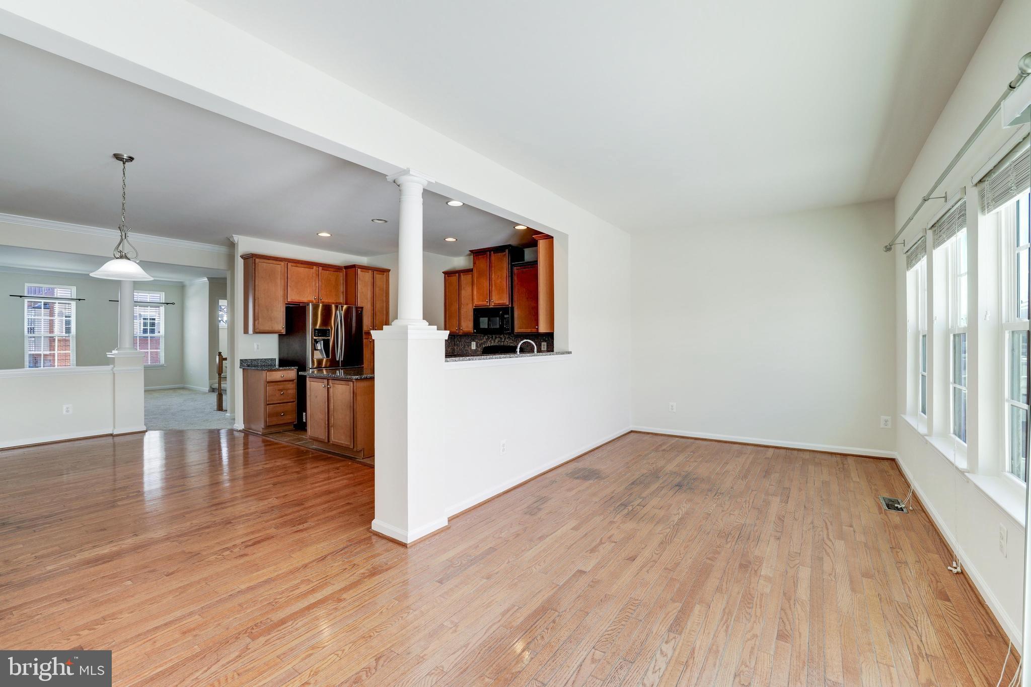 VIRGINIA MANOR - Residential Lease