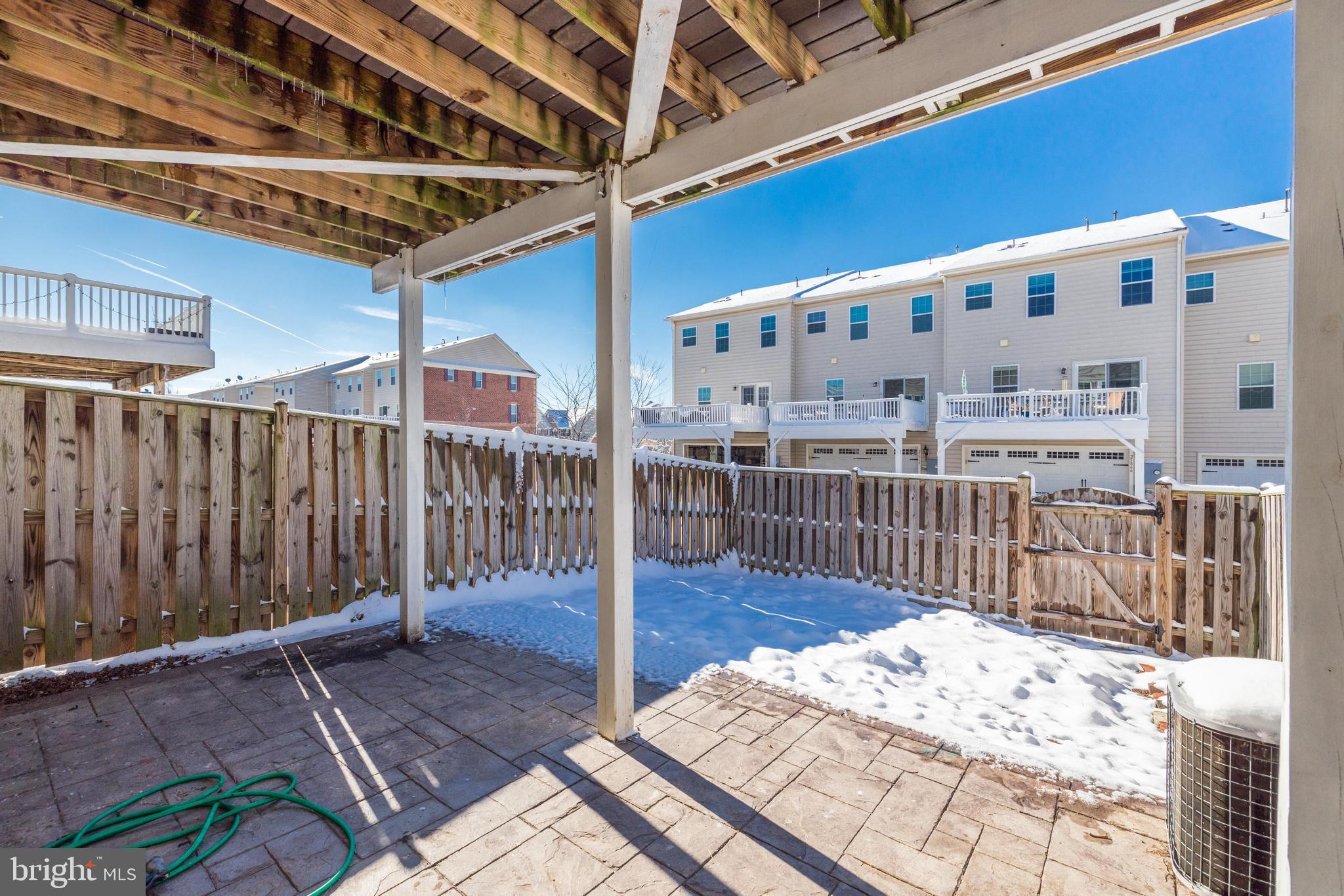 VIRGINIA MANOR - Residential Lease