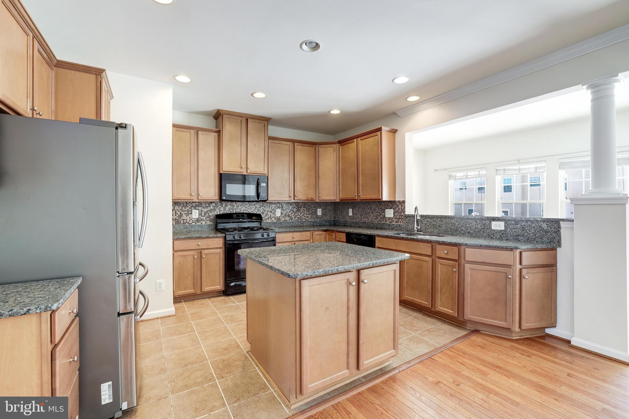 VIRGINIA MANOR - Residential Lease