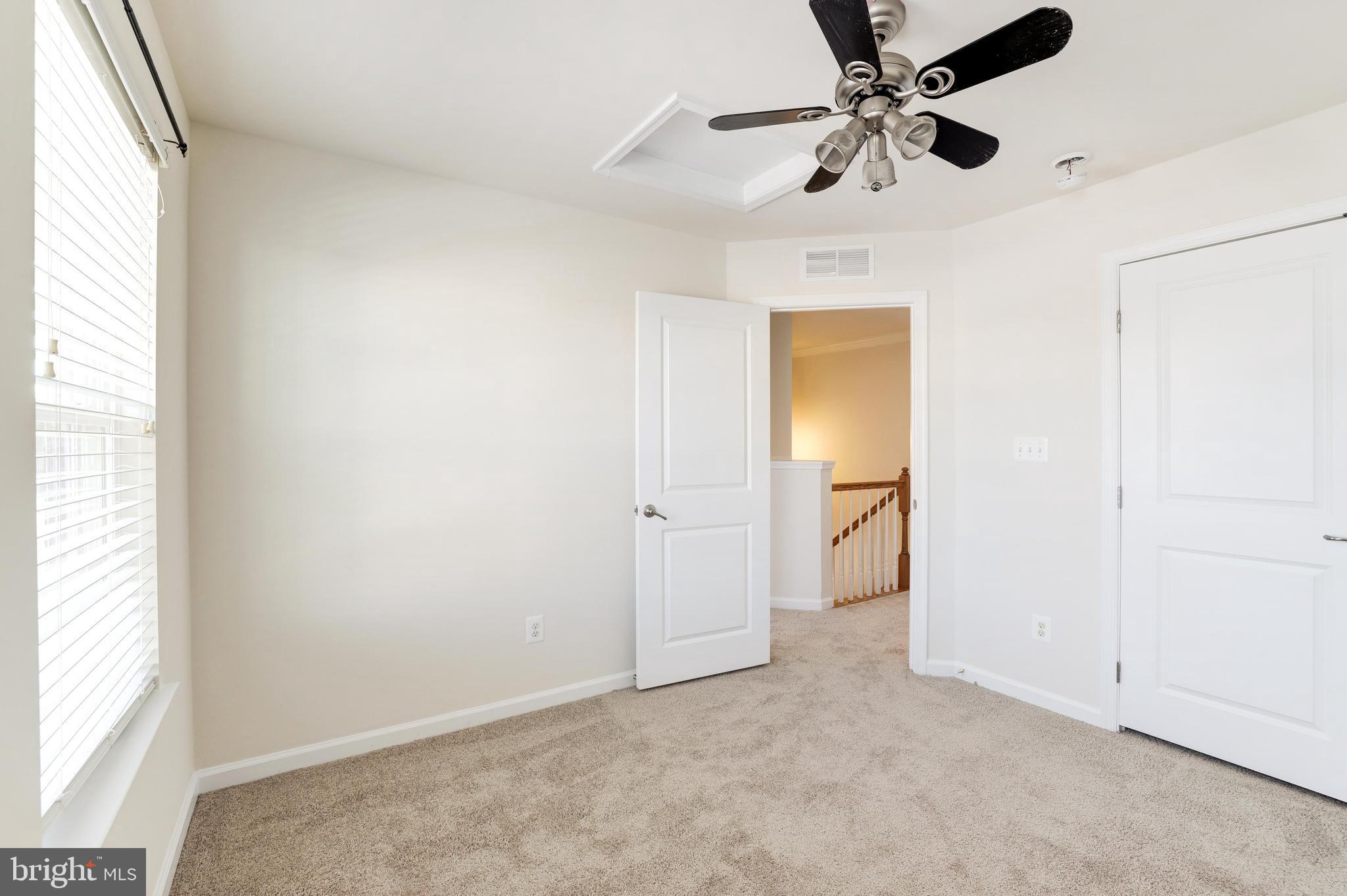 VIRGINIA MANOR - Residential Lease