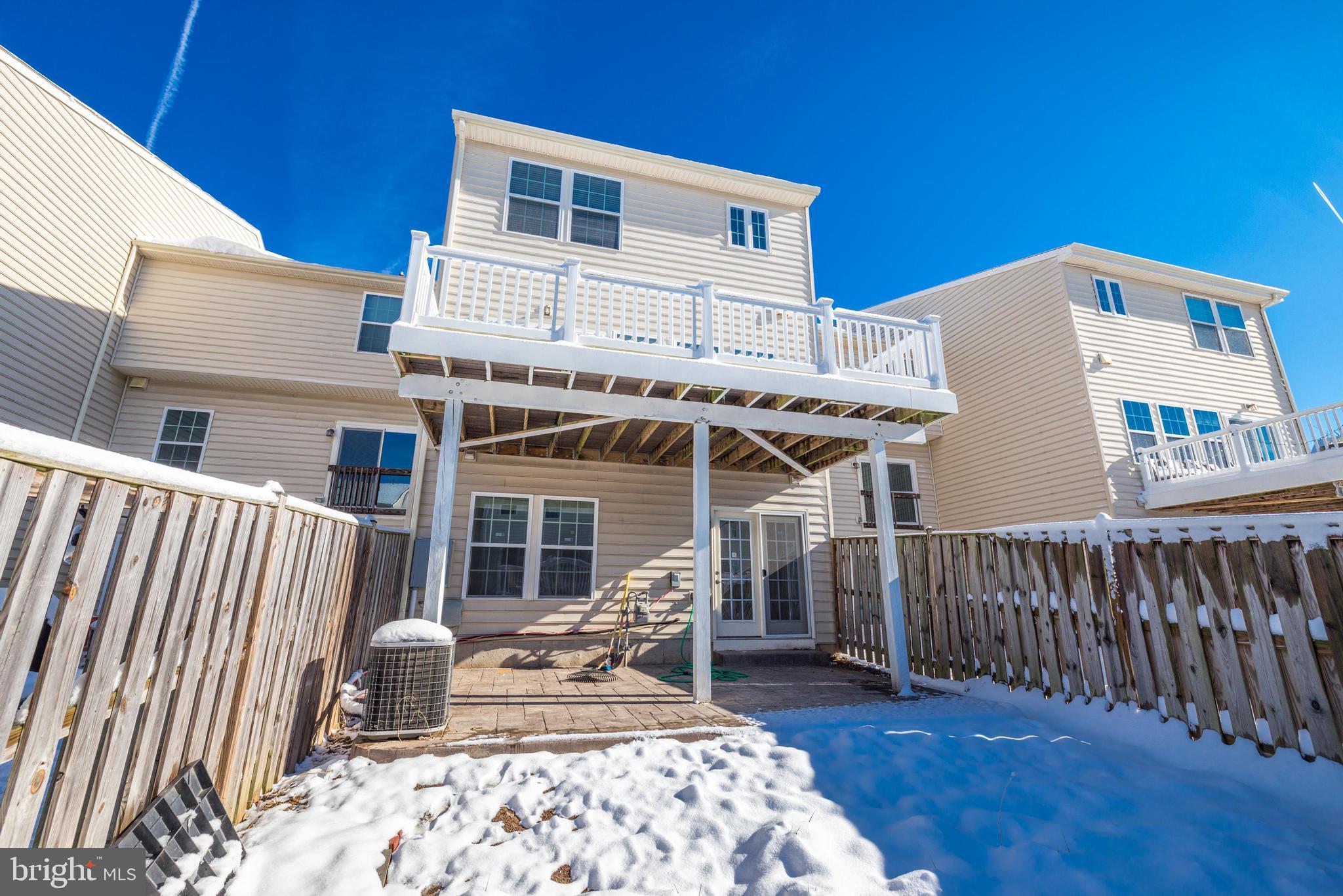 VIRGINIA MANOR - Residential Lease