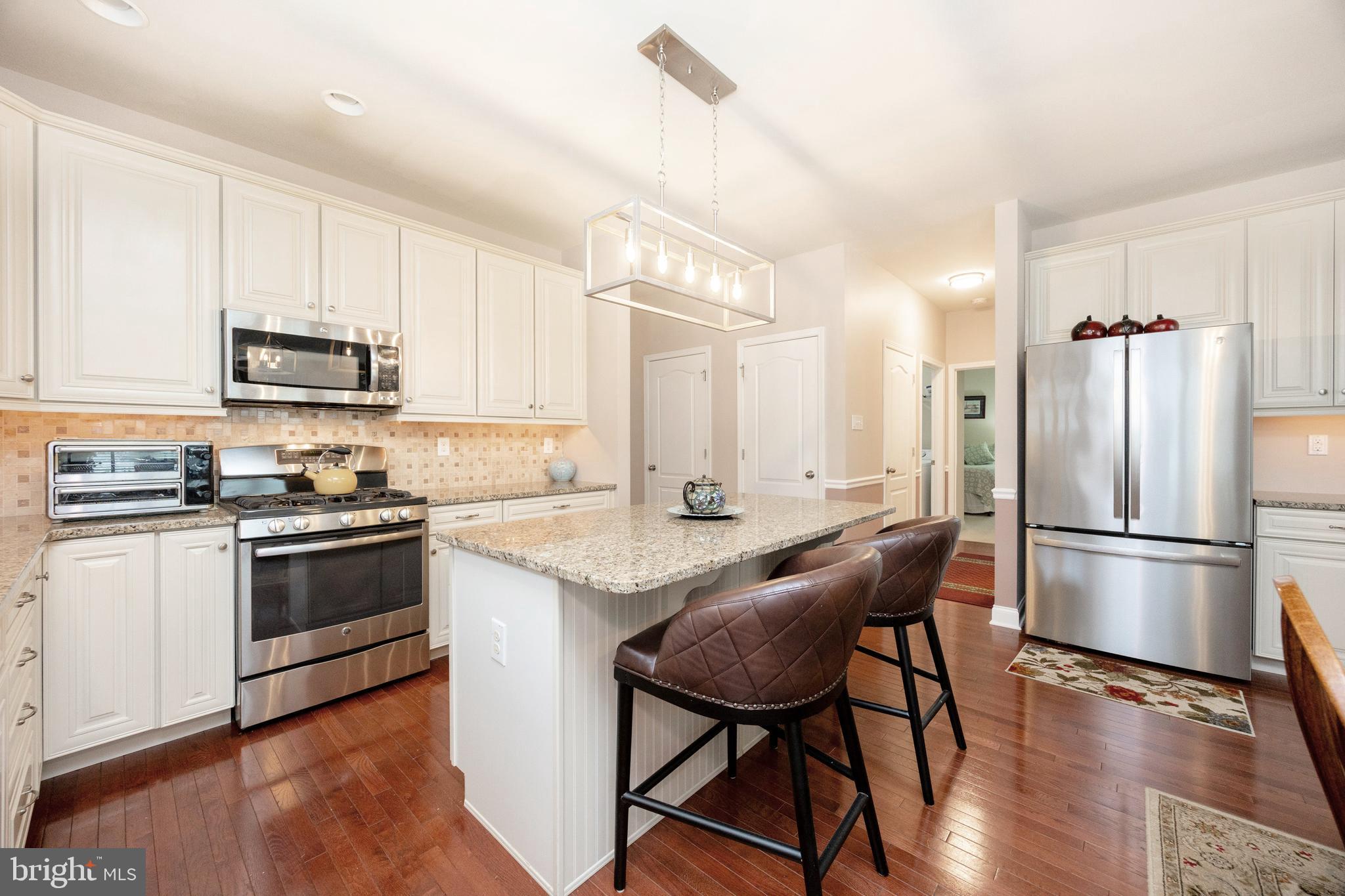 VILLAGES AT HILLVIEW - Residential