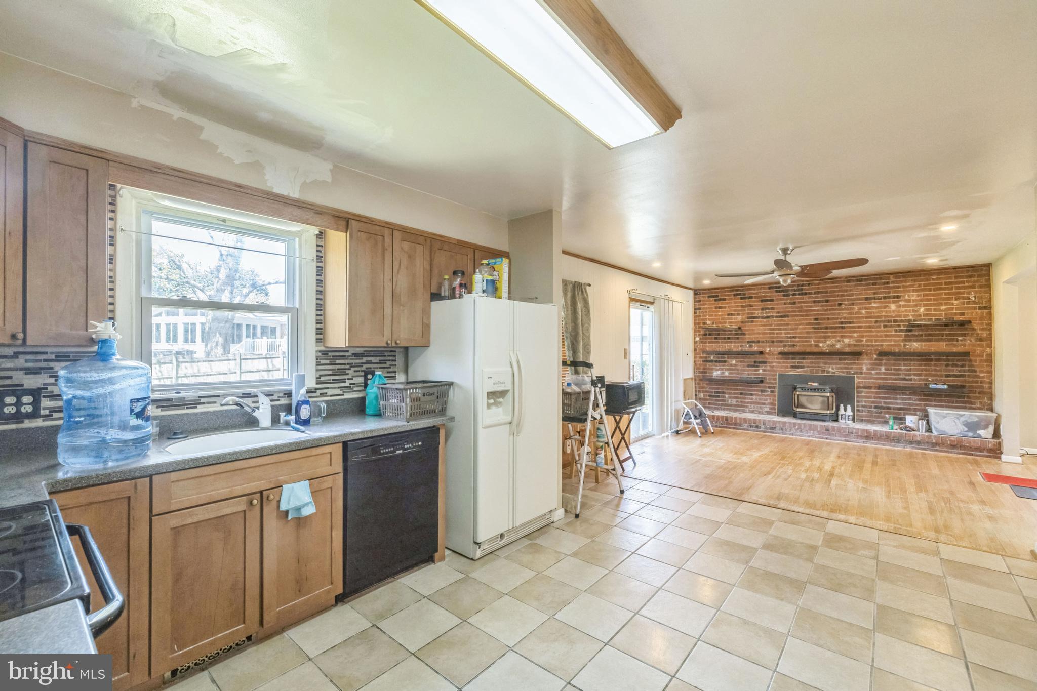 HILLSMERE ESTATES - Residential