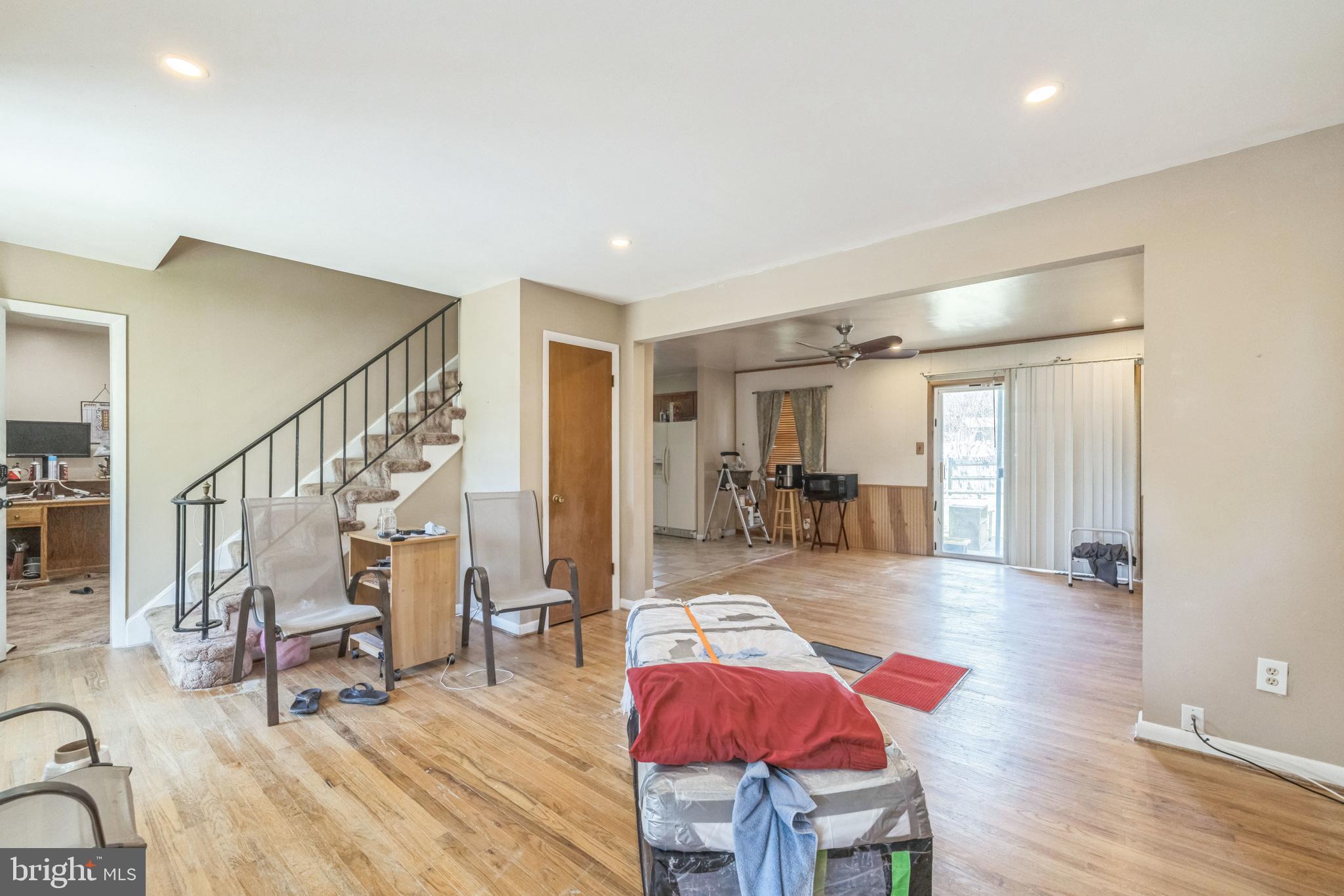 HILLSMERE ESTATES - Residential
