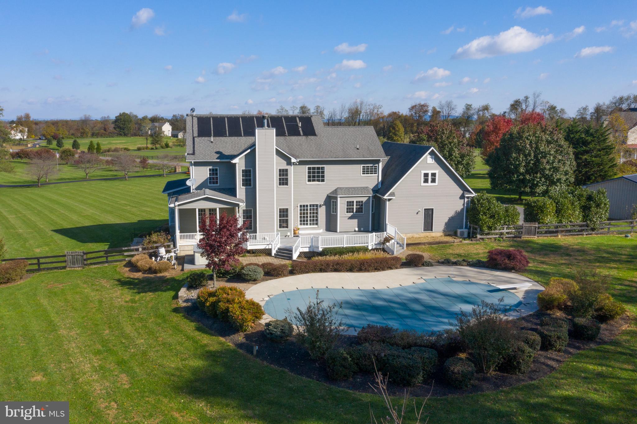 BOLINGTON ROAD - Residential