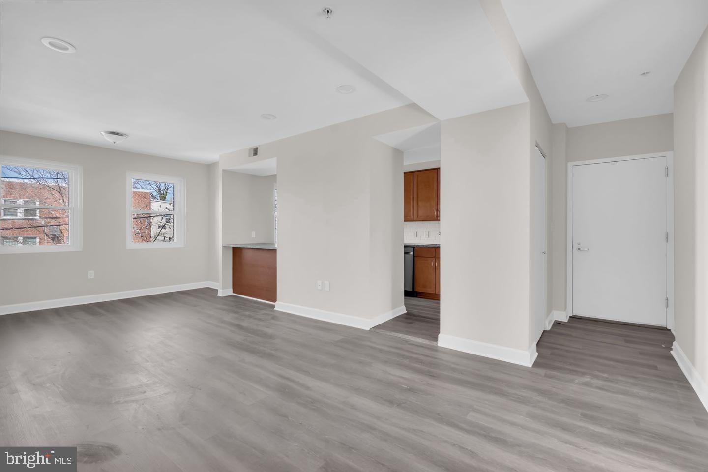 1800 28TH PLACE SE 201