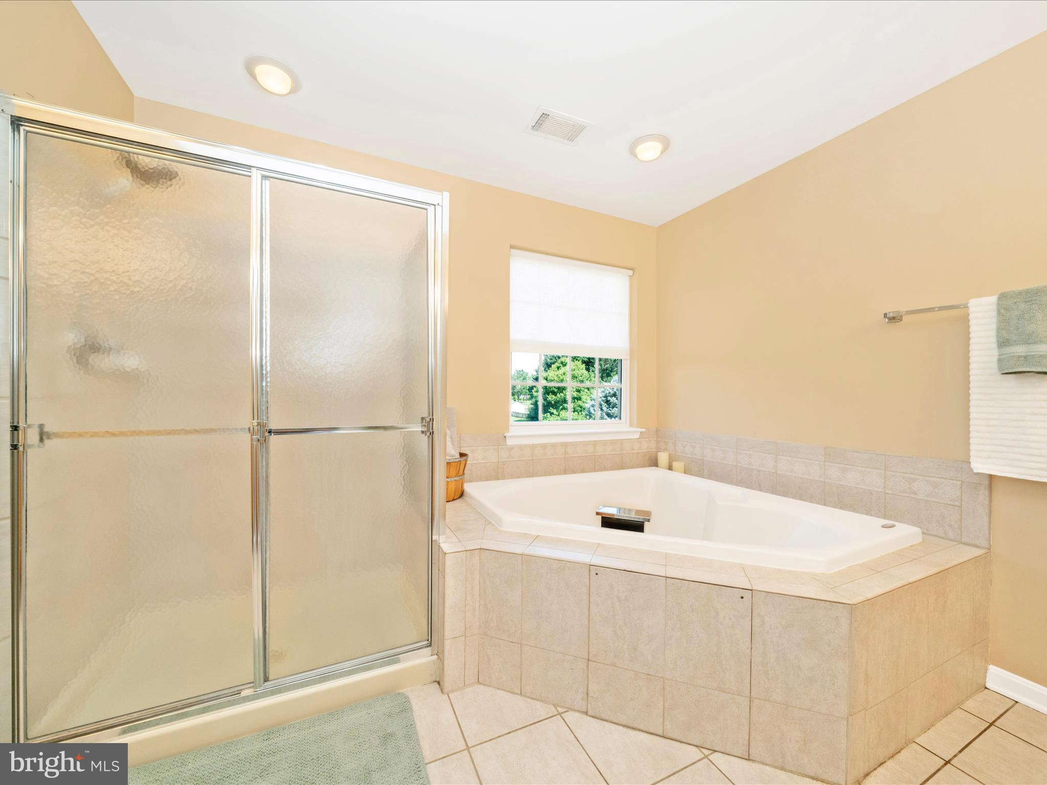 GREEN HILL MANOR - Residential