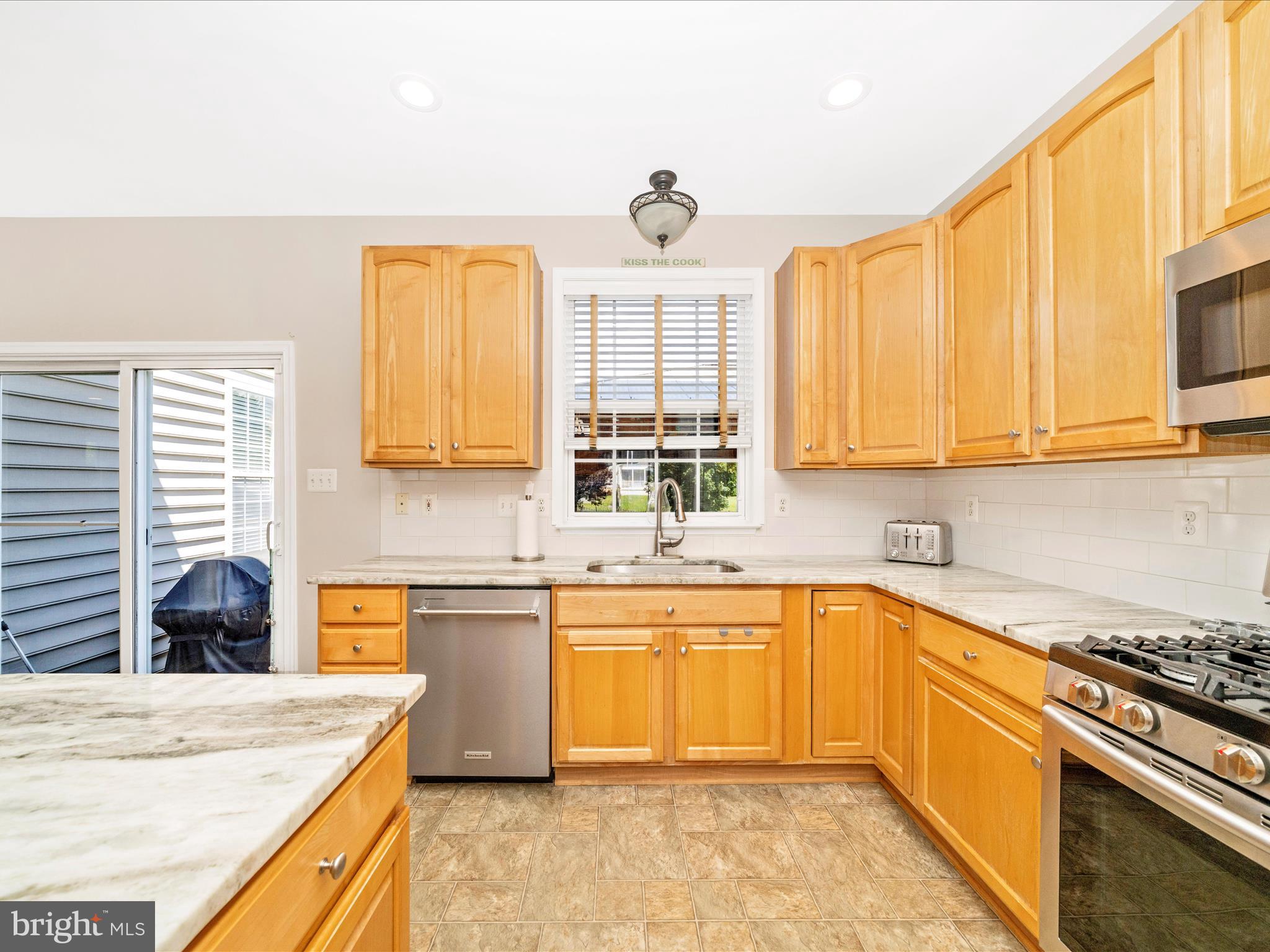 GREEN HILL MANOR - Residential