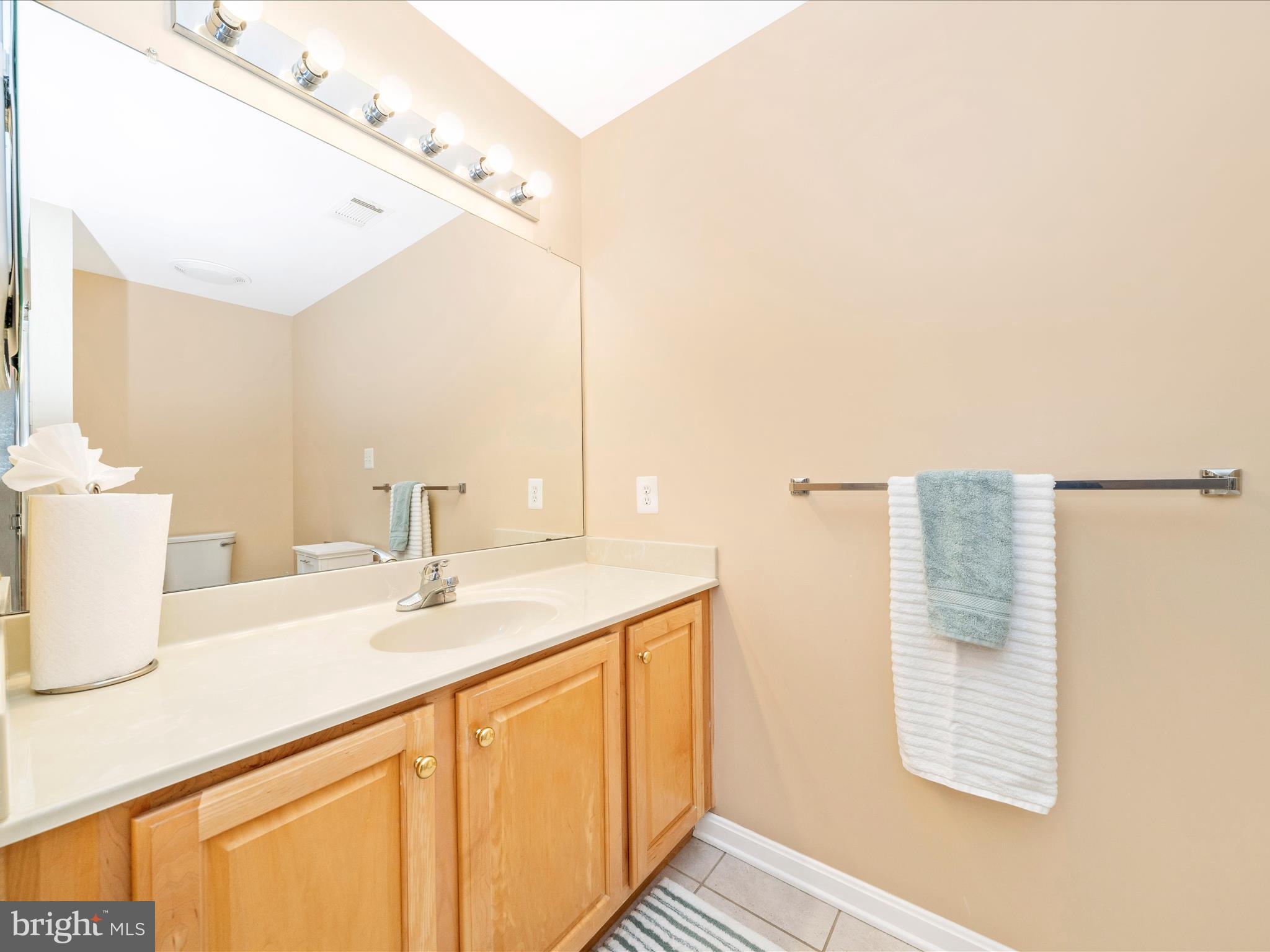 GREEN HILL MANOR - Residential