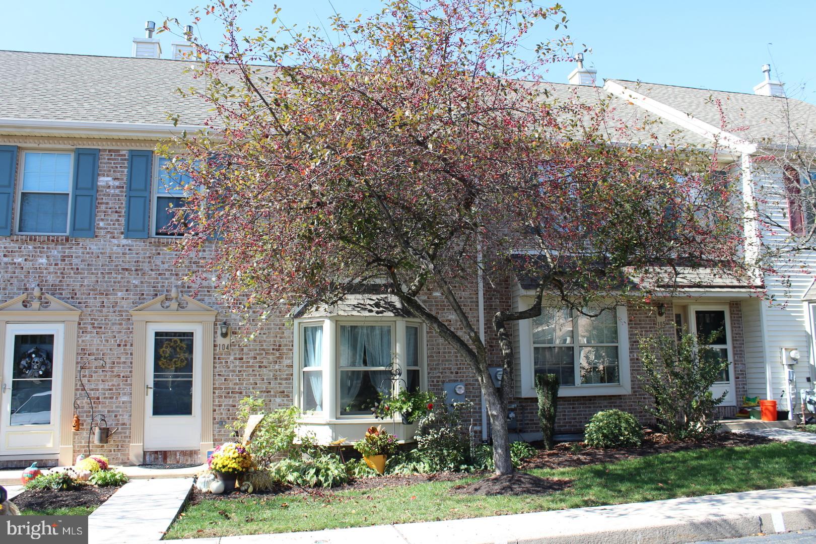 MAPLE GLEN - Residential