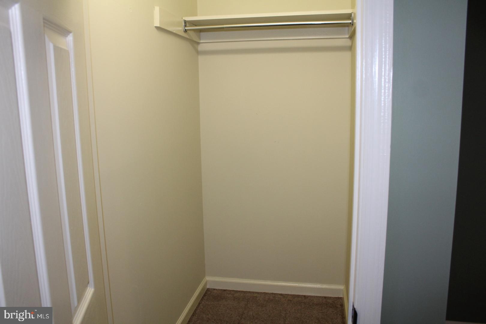 MAPLE GLEN - Residential