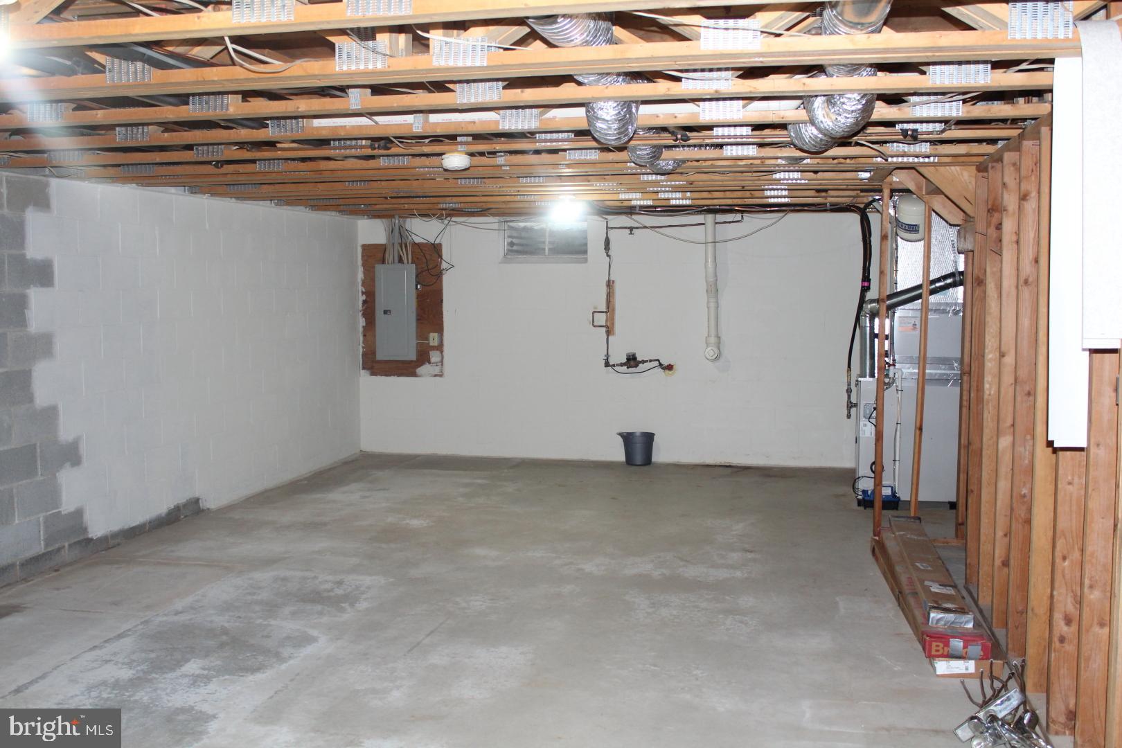 MAPLE GLEN - Residential